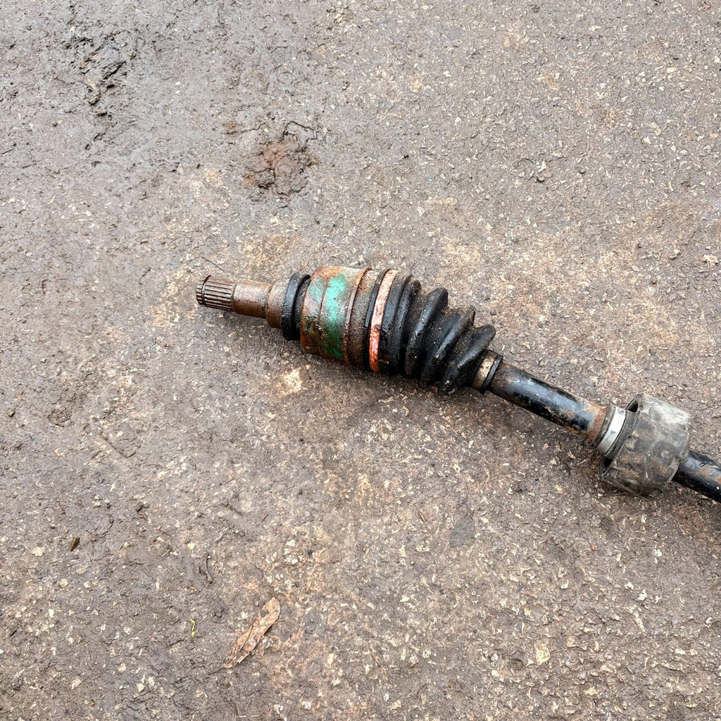 Toyota Yaris MK1 NCP10 08/1999-06/2002 1.3 RH Driver Driveshaft CV Axle 2NZFE