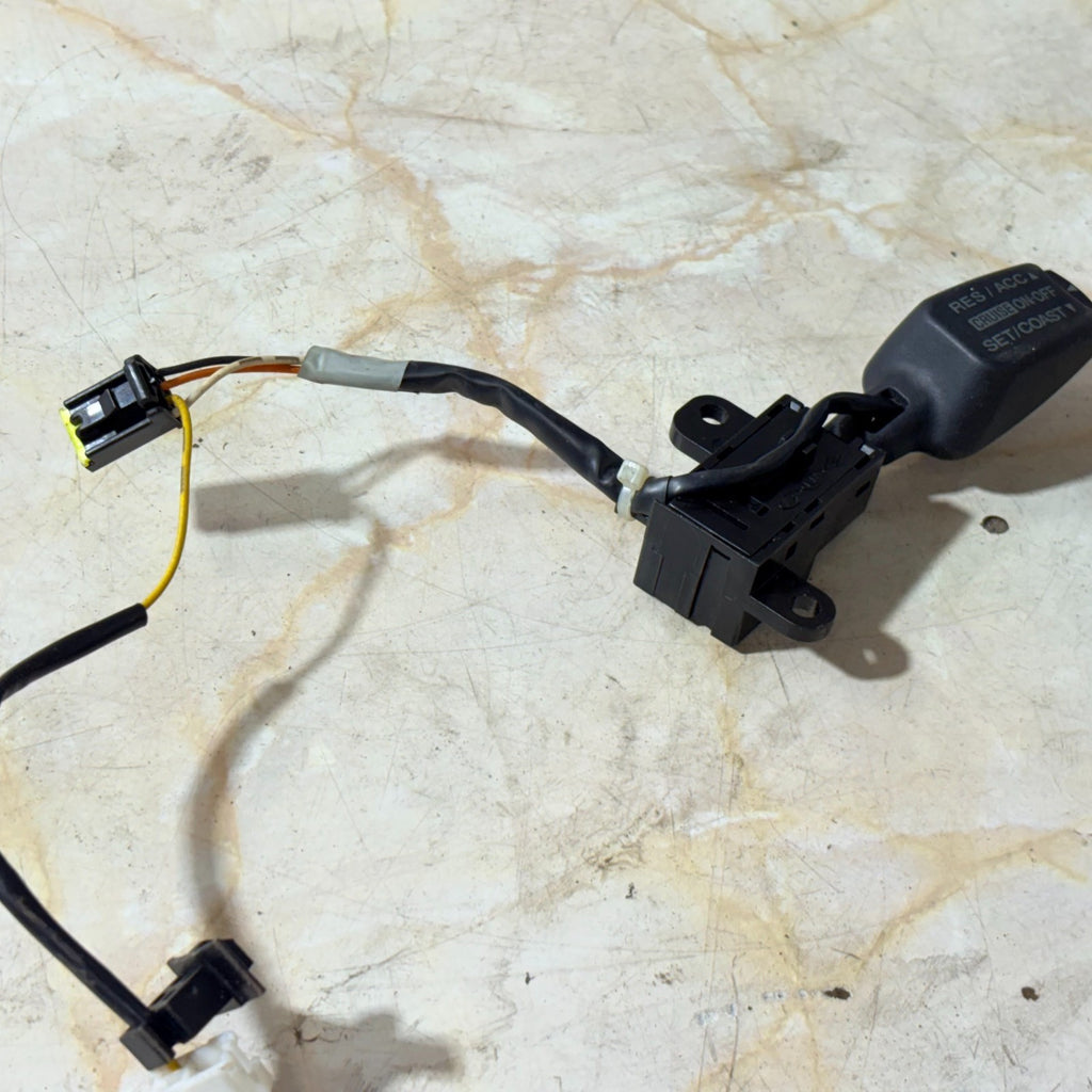 Hyundai Coupe Cruise Control Stalk Switch Button MK2 2005