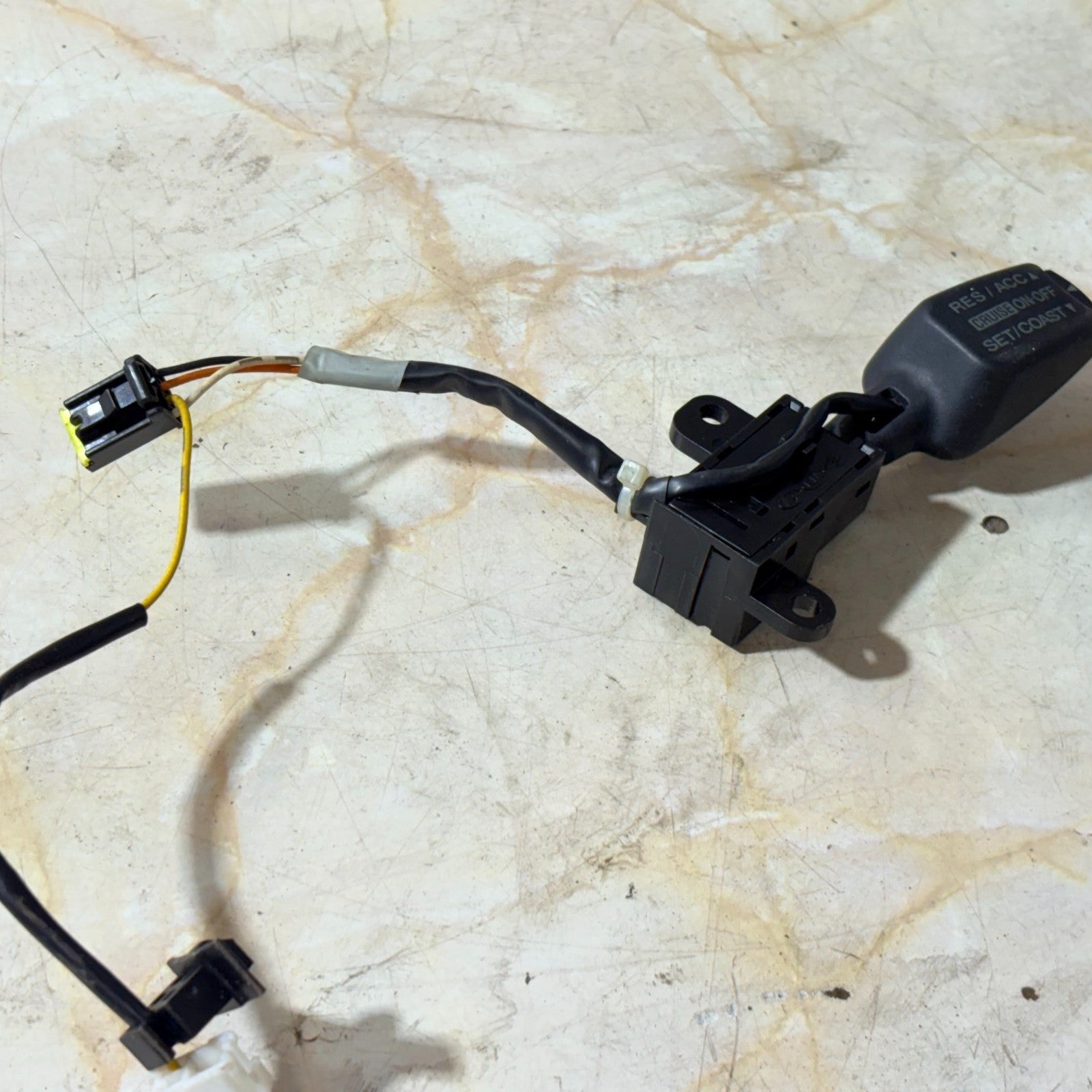 Hyundai Coupe Cruise Control Stalk Switch Button MK2 2005