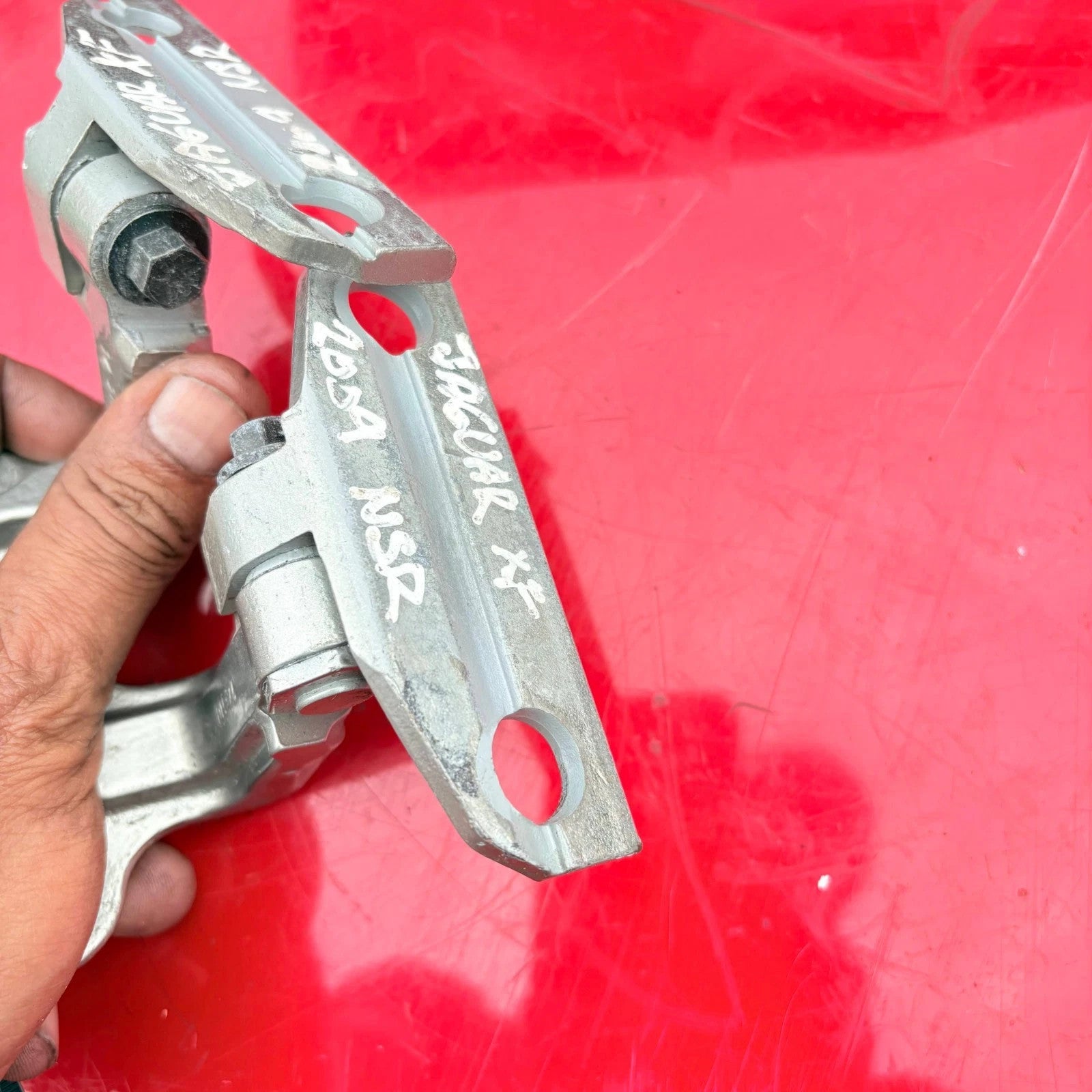 JAGUAR XF 2009 PASSENGER REAR N/S/R DOOR HINGES 8X23-F228A65-AC