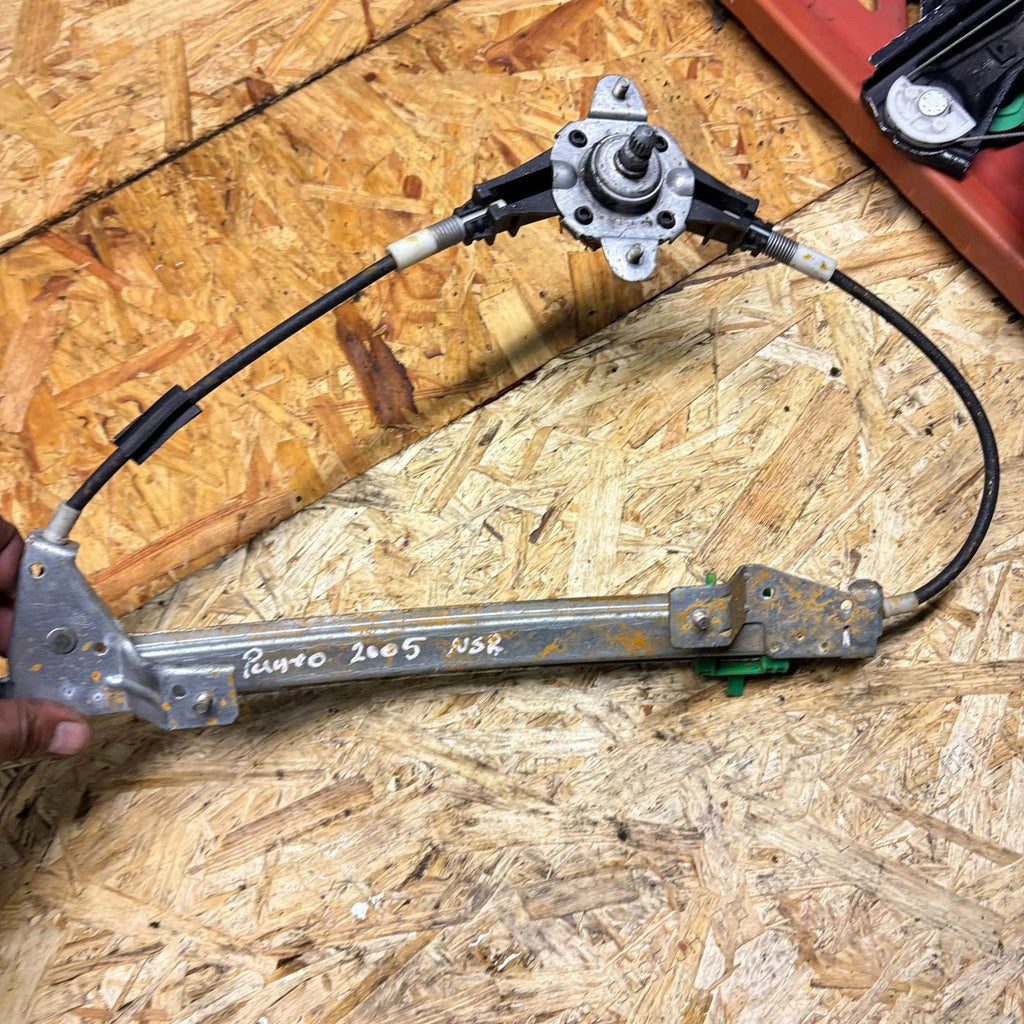 Fiat Grande Punto / Punto Evo 2005-2012 Rear Left Manual Window Regulator 5 Door