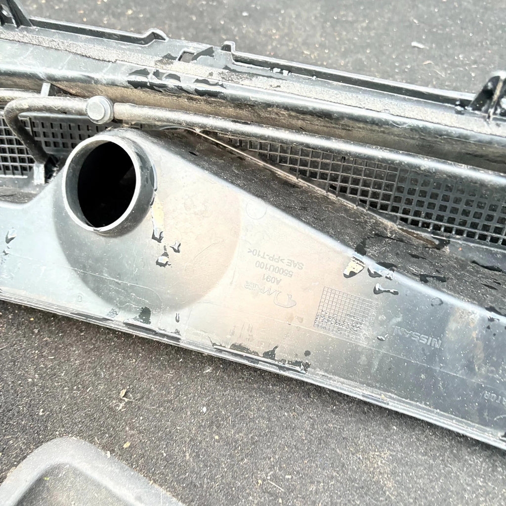 2017 NISSAN QASHQAI FRONT WINDSCREEN SCUTTLE PANEL 5500U100