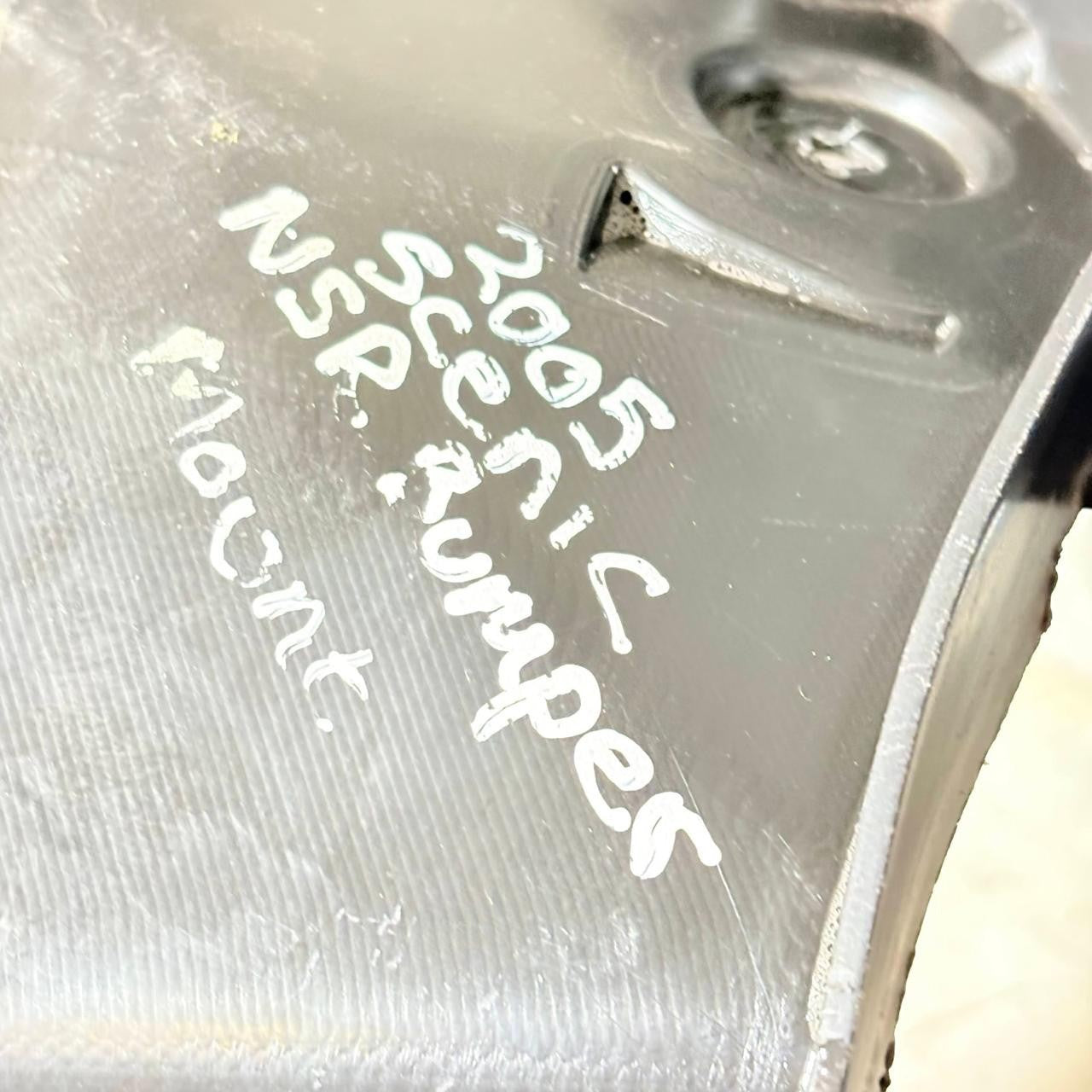 8200228452 RENAULT SCENIC NEAR SIDE REAR BUMPER MOUNT
