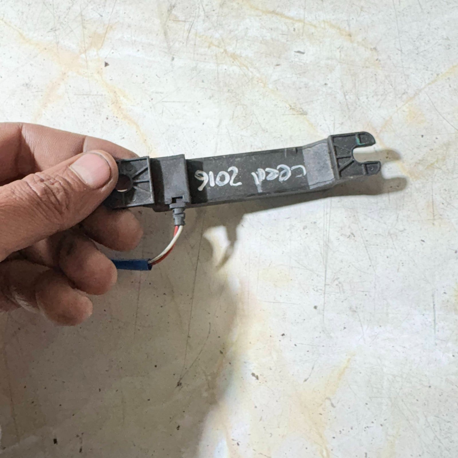 KIA PRO CEED 2016 AERIAL AMPLIFIER MODULE 95420-A2300