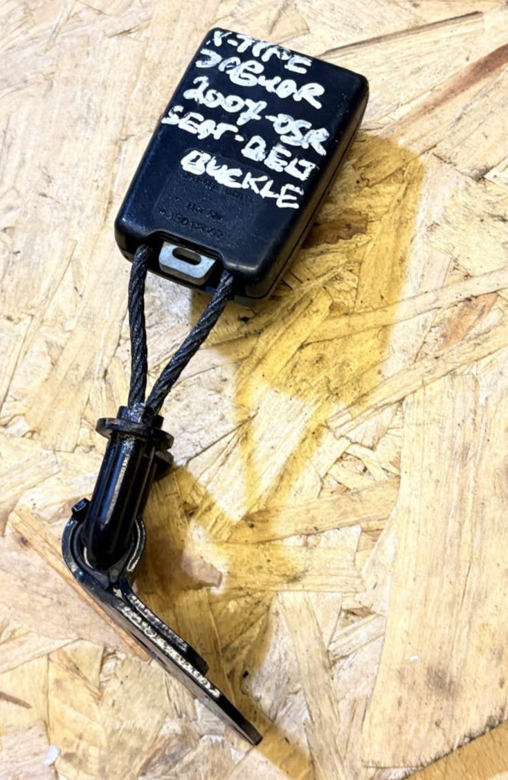 Jaguar X Type Driver Rear Seat Belt Stalk 1X43-613 K21AC/LGP 2007
