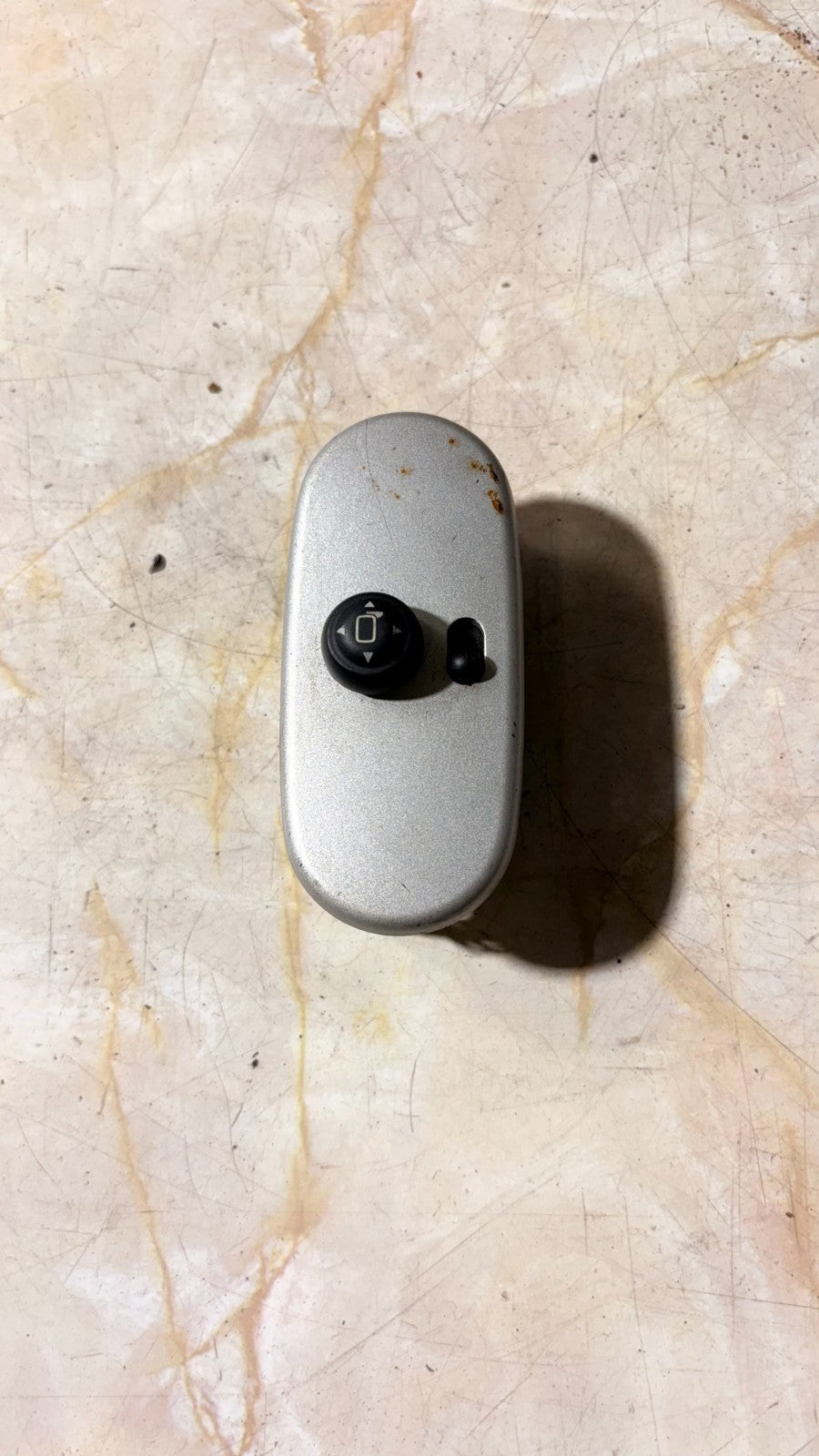 Mini Cooper 2002 Electric Wing Mirror Control Unit 6 915 123