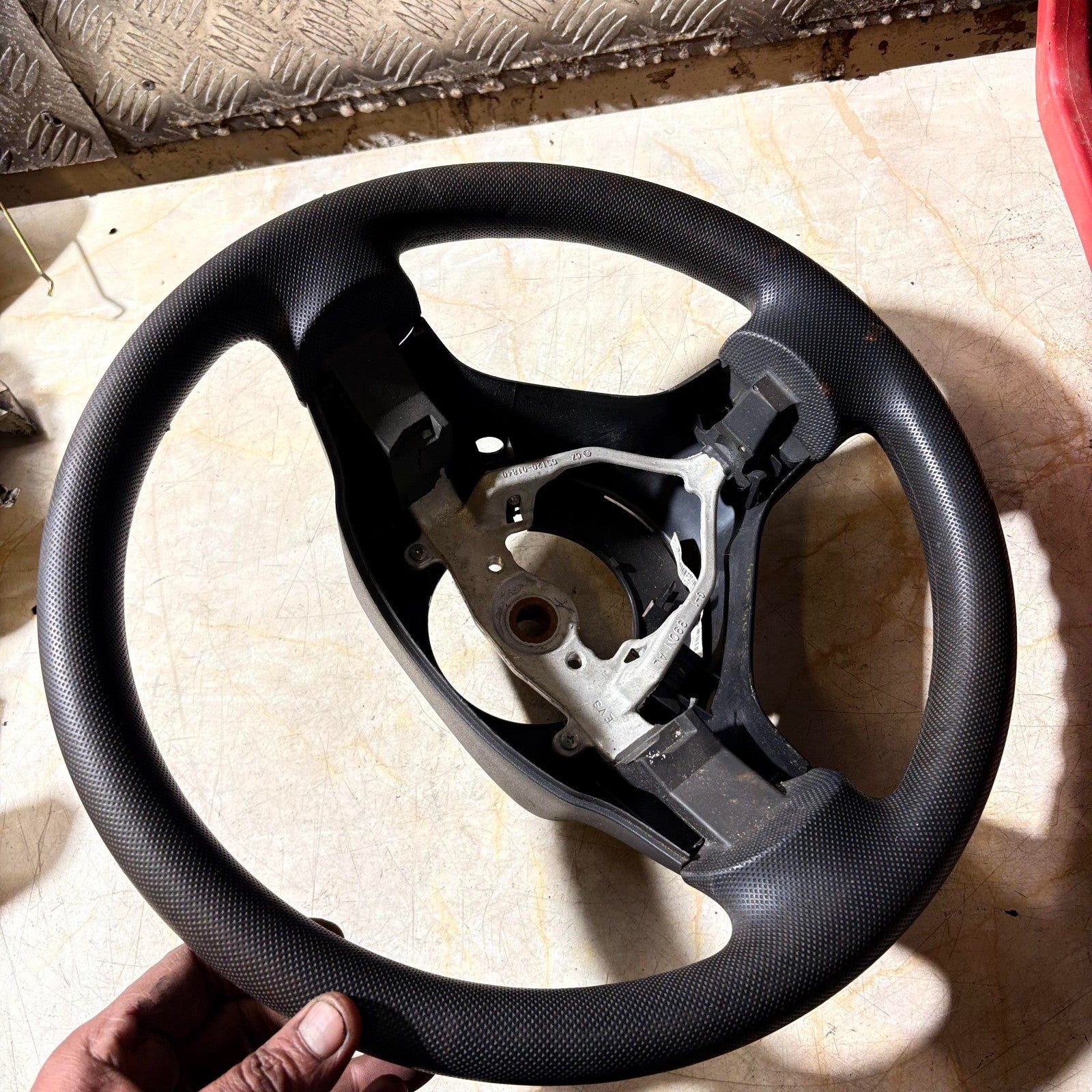Citroen C1 Peugeot 107 2005-2014 Steering Wheel 3 Spoke GS120-01840