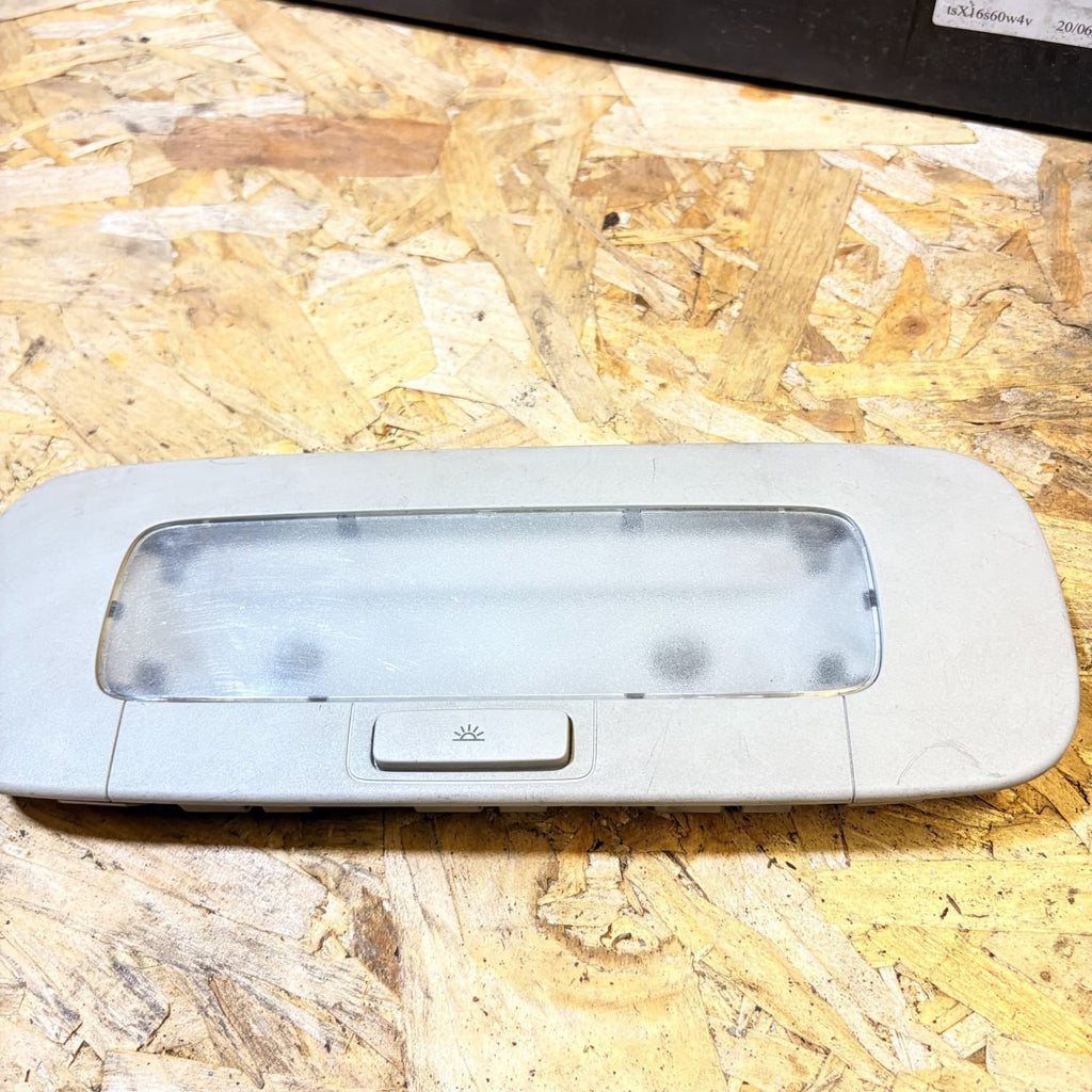 VW PASSAT Mk6 Interior Roof Reading And Map Light 1K0947291 2007