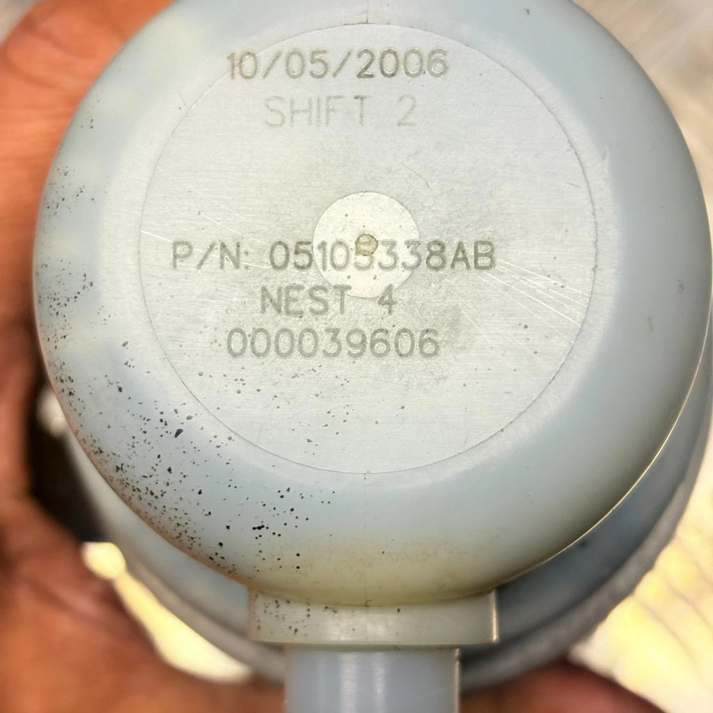 Power Steer Reservoir 05105338AB Dodge Caliber 07-12 Compass/Patriot 07-09 11-17