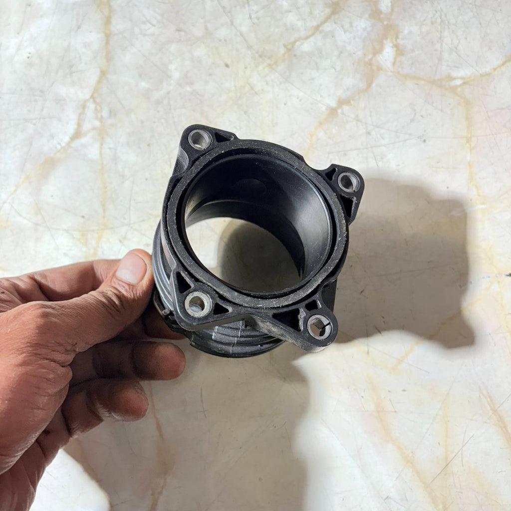 Mercedes CherokeeThrottle Body Air Intake Pipe A6420900144