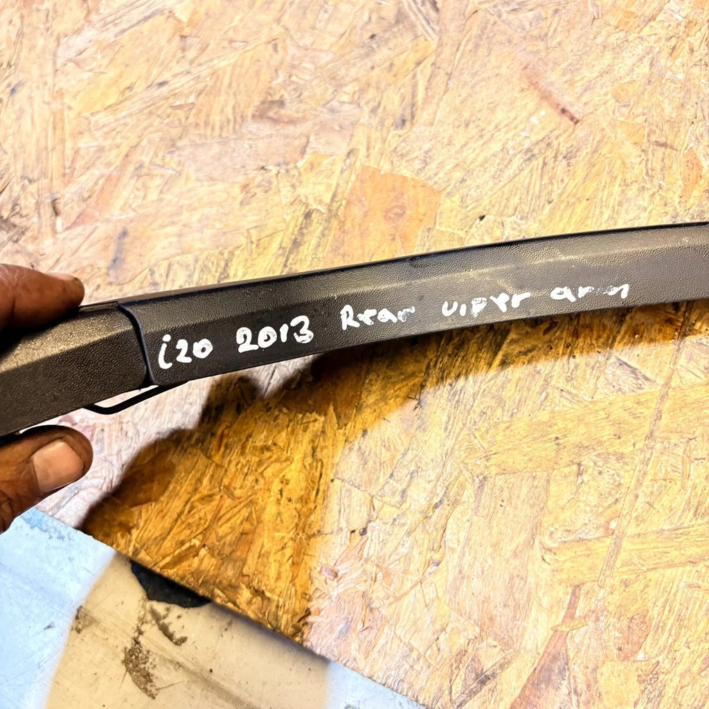 HYUNDAI i20 2008-2014 REAR WIPER ARM