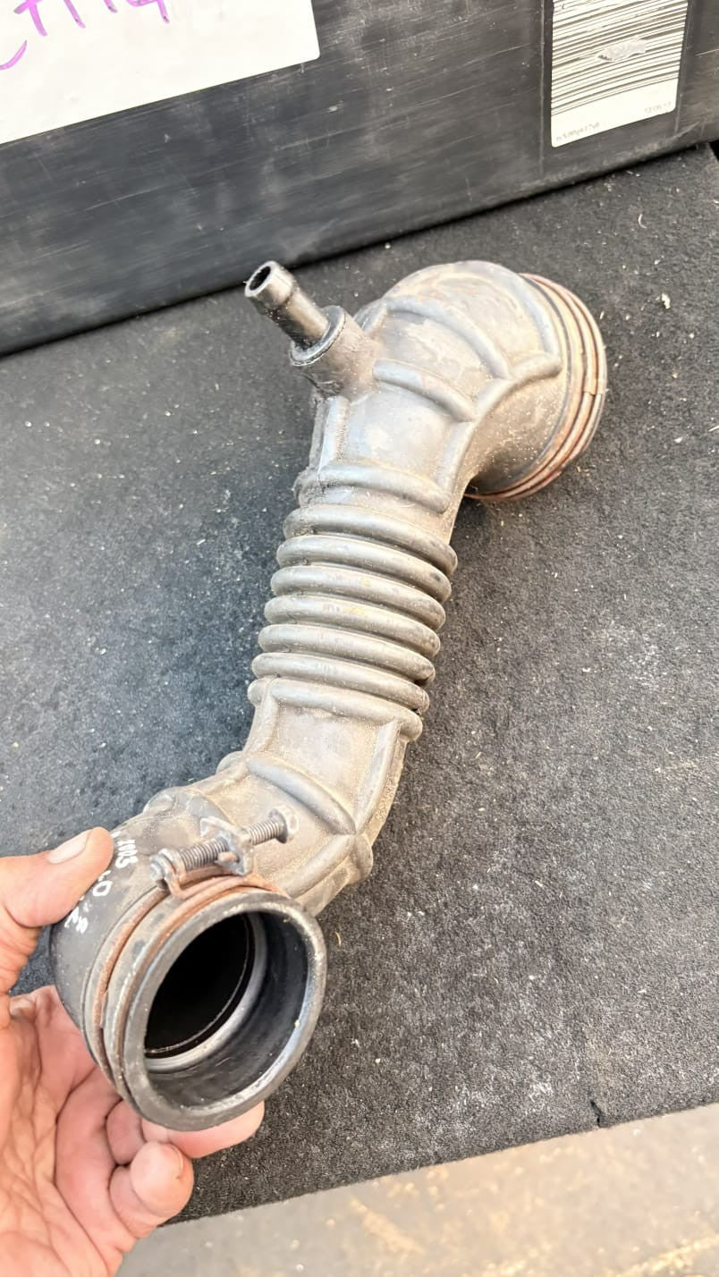 sorento RENAULT CLIO MK3 AIR INTAKE AIR INLET PIPE HOSE 8200500383C 1.5 DCI 2003