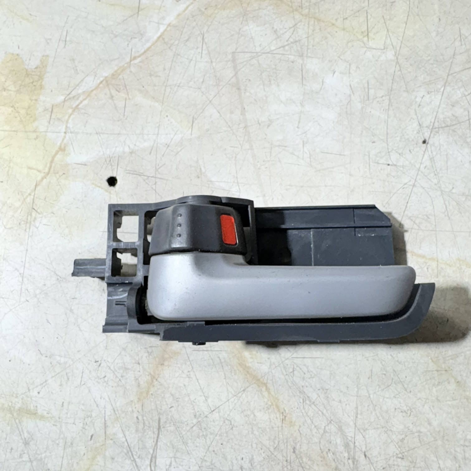 SUZUKI ALTO SZ HATCHBACK 5DR DOOR HANDLE INTERIOR 83130-68K0