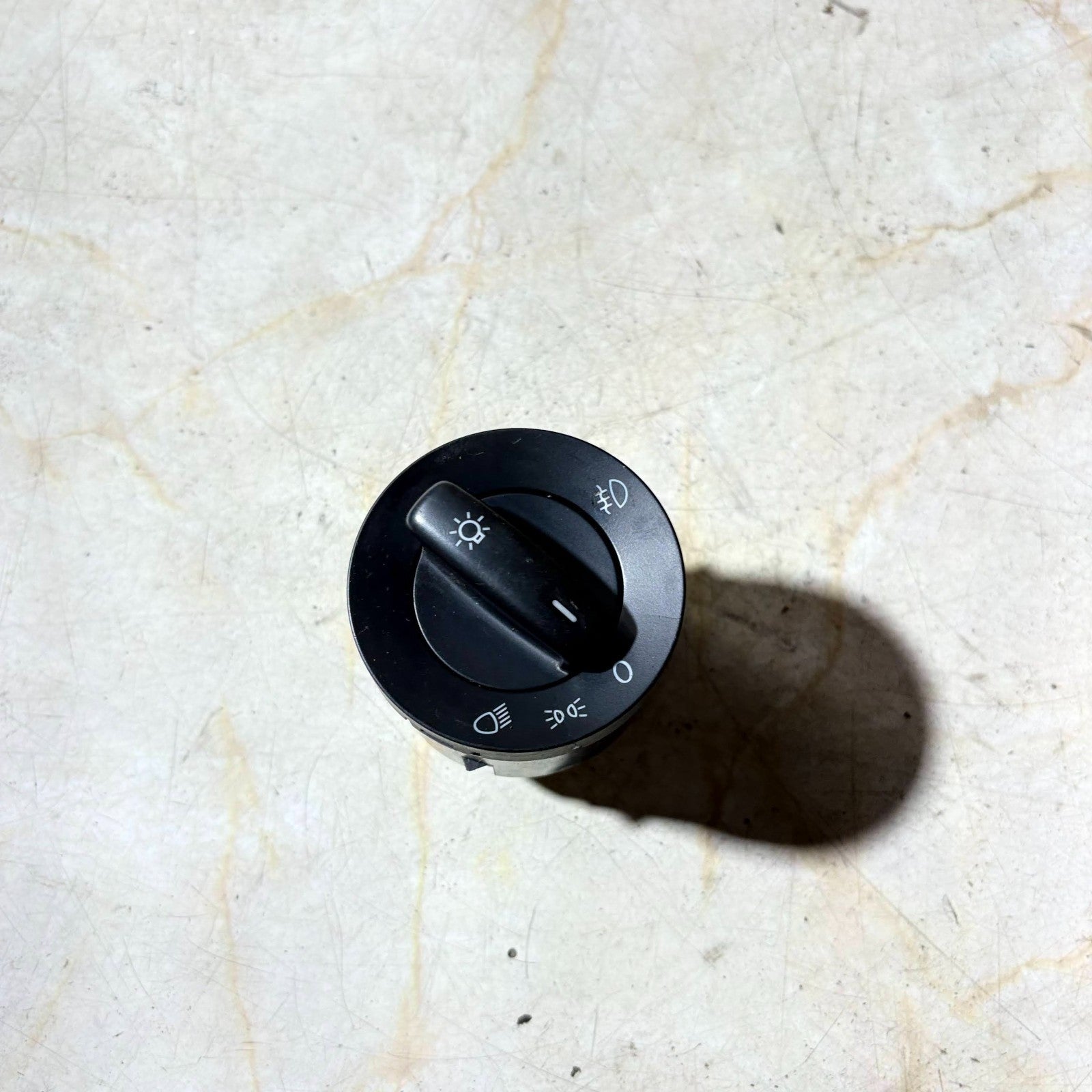 VW PASSAT B6/GOLF Mk5 HEADLIGHT-HEAD LAMP SWITCH-1K0 941 431 P