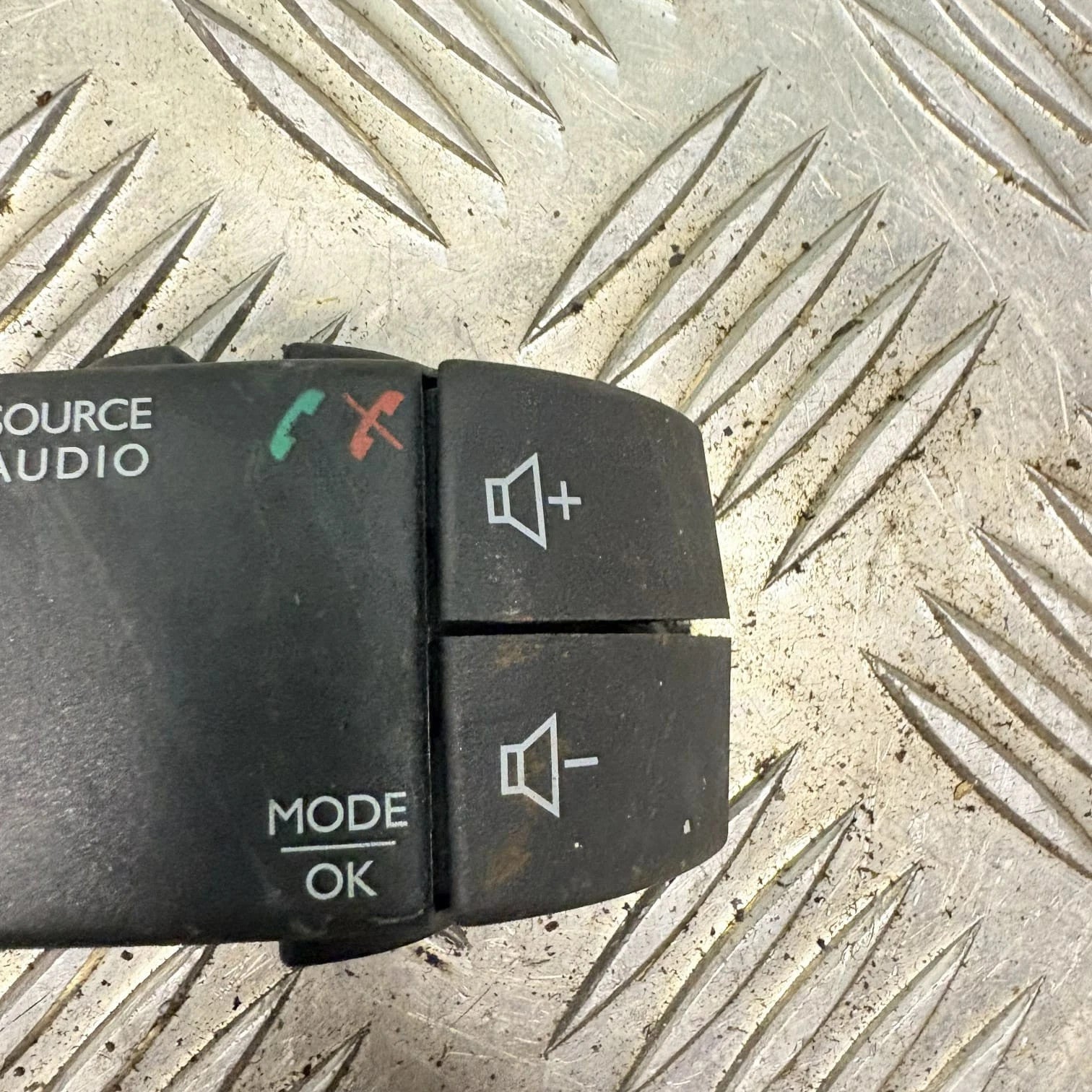 Renault Clio MK4 2012-2019 Radio Control Stalk Switch 344422023GB