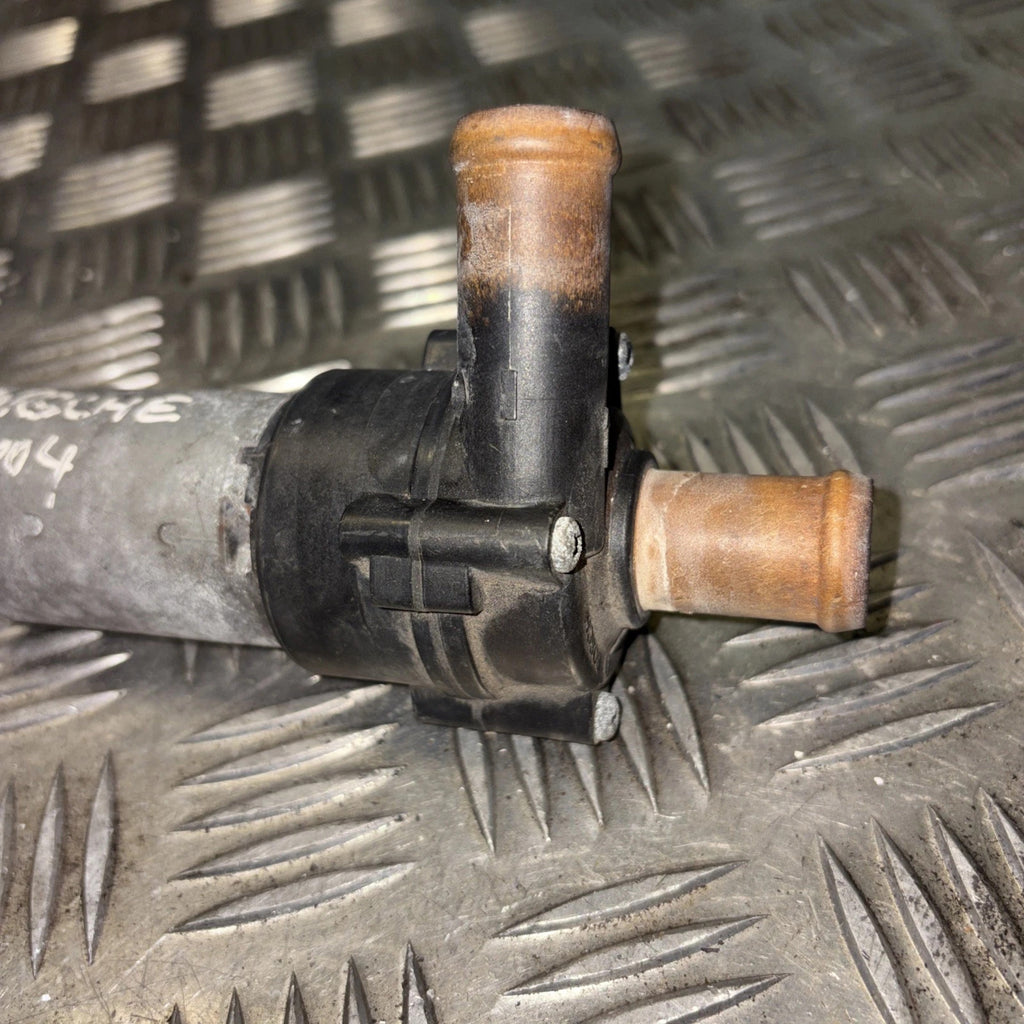 PORSCHE CAYENNE Secondary Auxiliary Coolant Water Pump 0392020073 , 3D096556