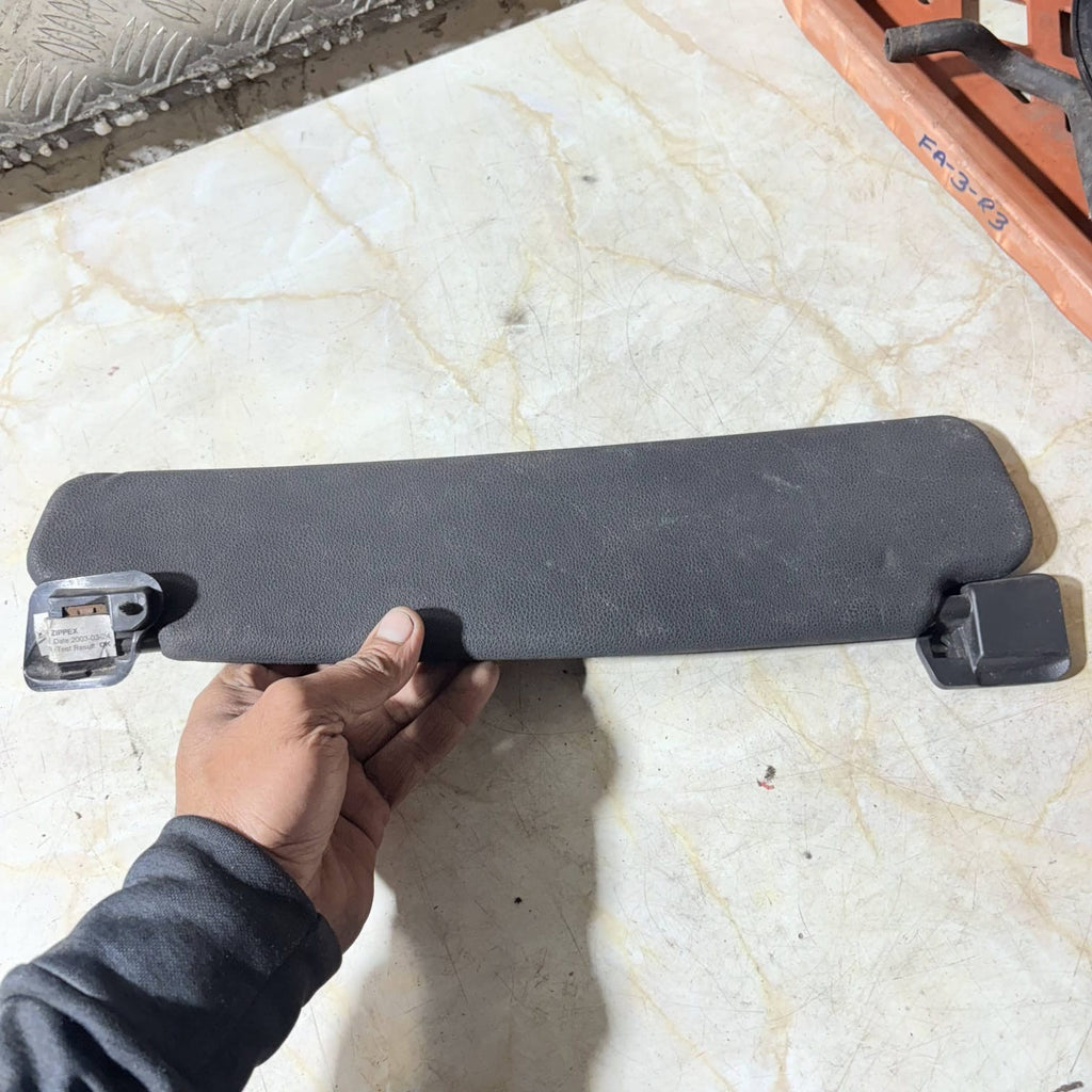 2003 VOLKSWAGEN GOLF Mk6 (5K) Sunvisor PASSENGER FRONT