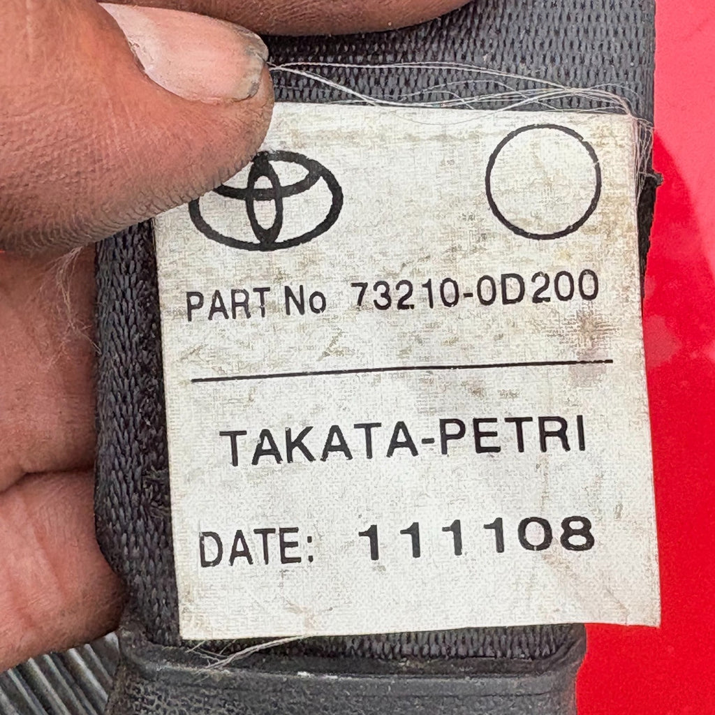 2006-10 TOYOTA YARIS MK2 FRONT DRIVER SIDE SEAT BELT TE-AF2-EF027-P OSF RIGHT