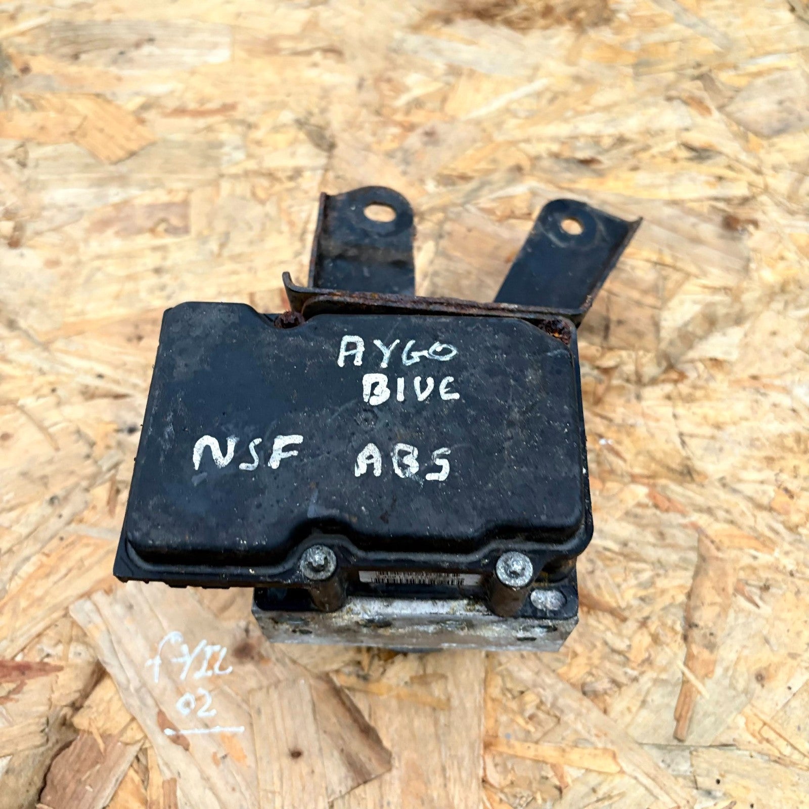 Toyota Aygo Blue 2005-2014 ABS Pump Modulator Control Unit