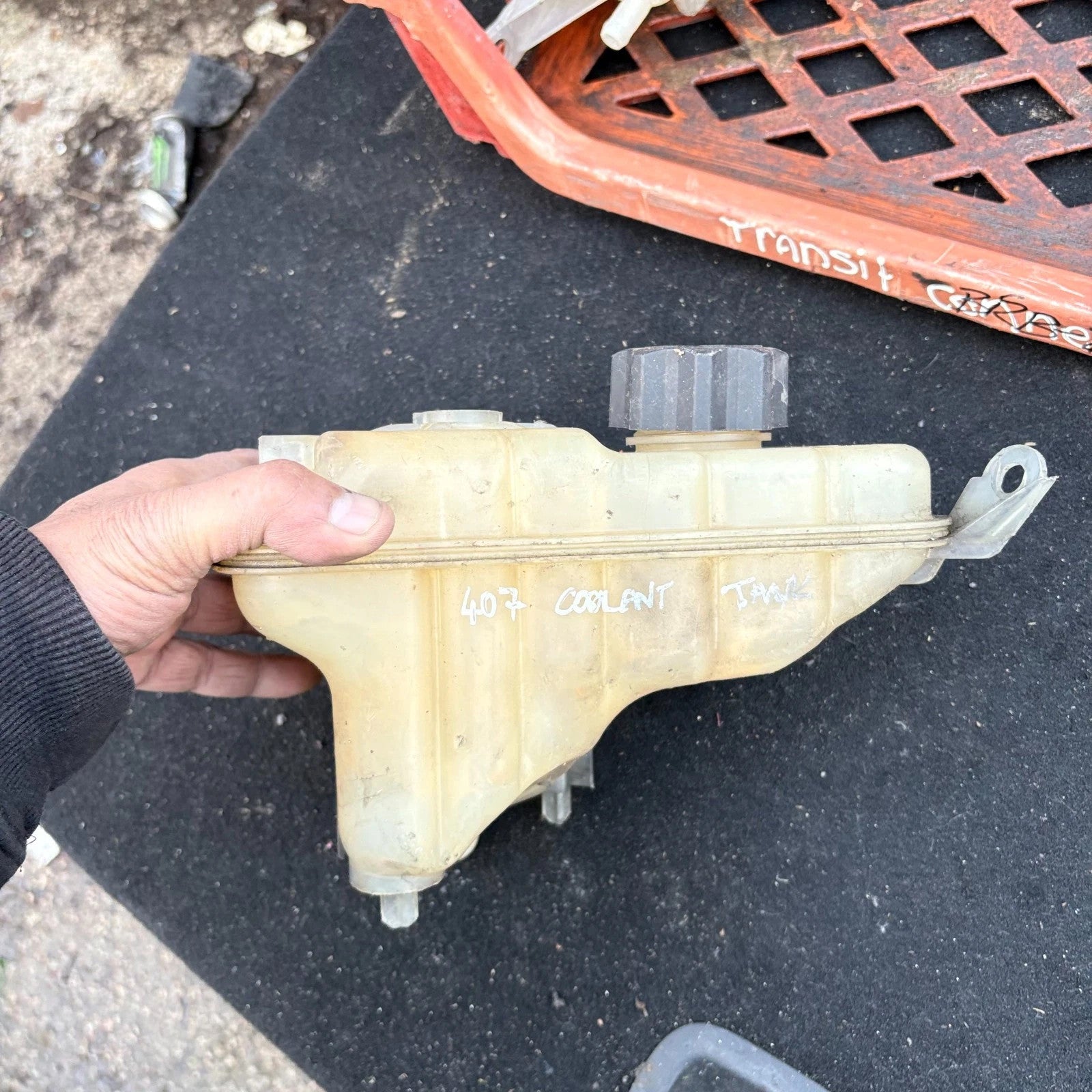PEUGEOT 407 2004-2010 WATER COOLANT EXPANSION HEADER TANK