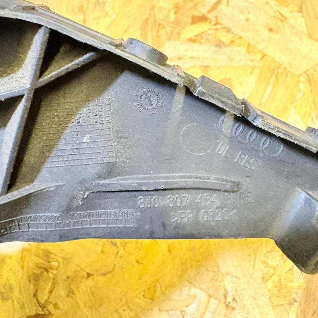 AUDI TT 2007-2014 REAR RIGHT BUMPER SUPPORT BRACKET 8J0807454B