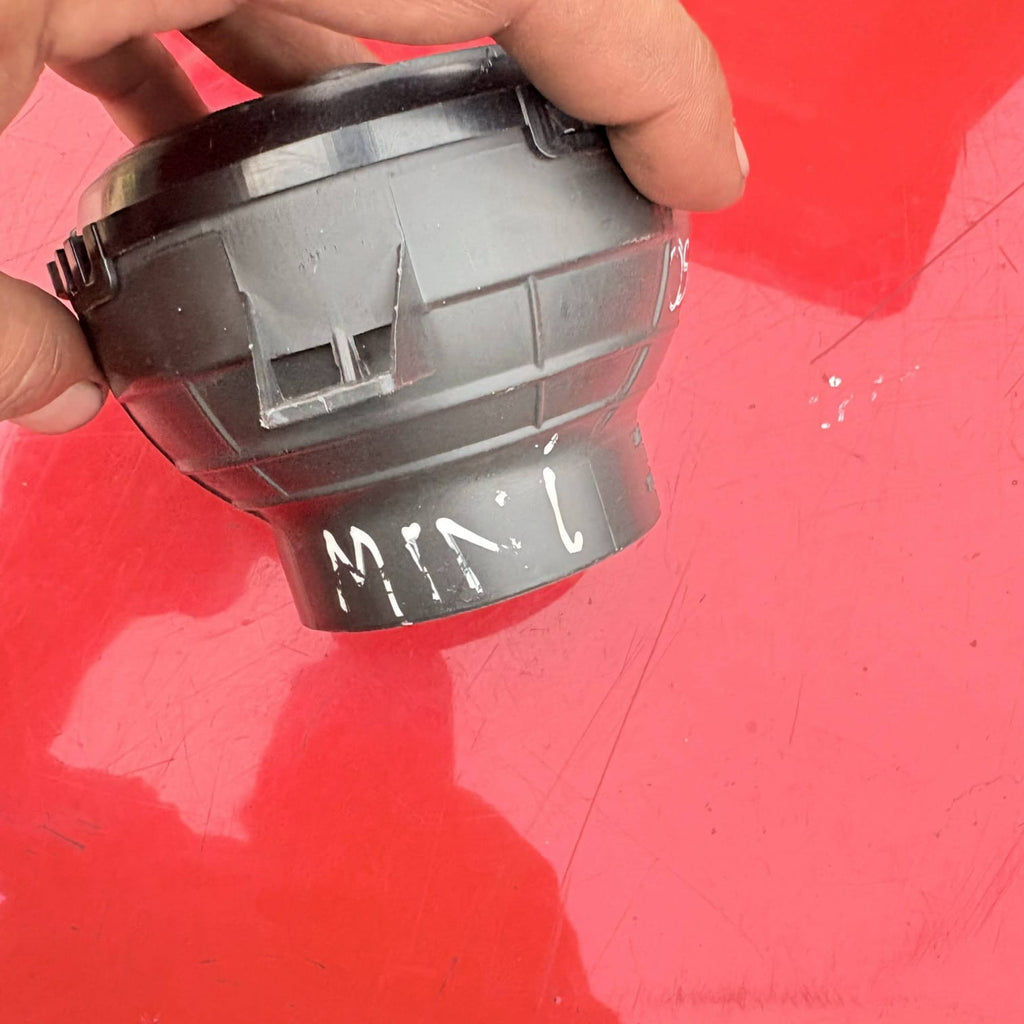 MINI Cooper R55 R56 R57 Centre Dashboard Air Vent Driver Side Right S0481138A