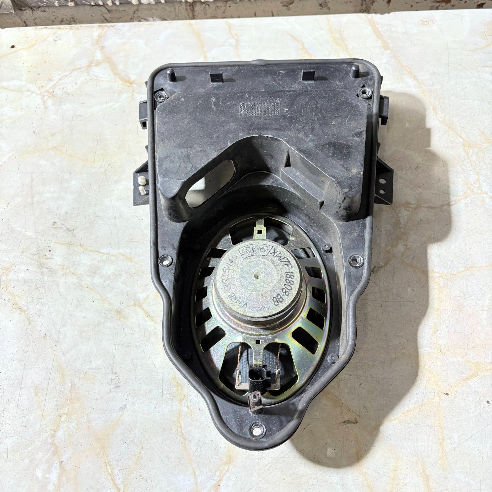 Jaguar S Type 04-06 FRONT DRIVER SIDE OFFSIDE DOOR SPEAKER XW7F-18808-BB