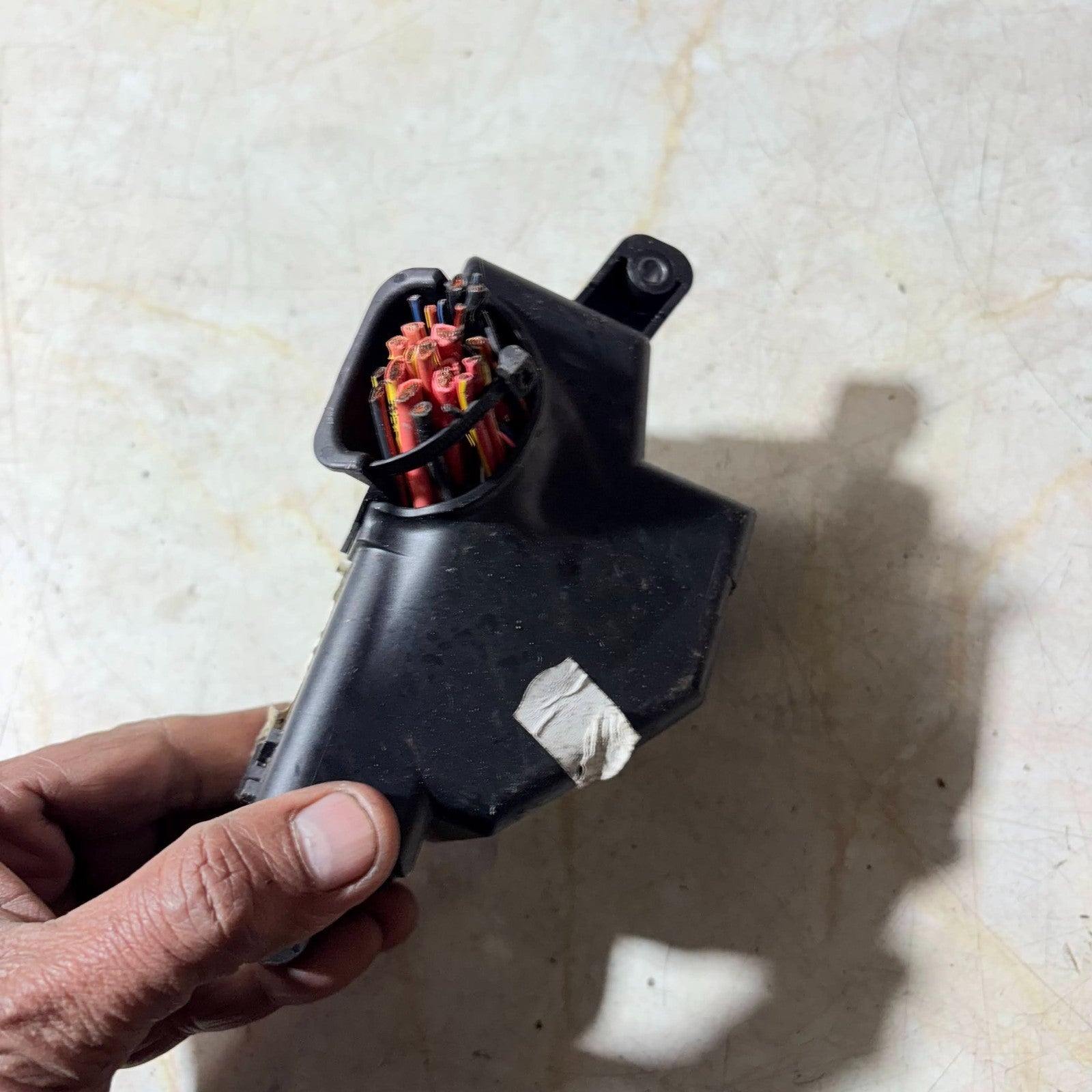 SEAT LEON FR 2007 UNDER DASH BOARD FUSE BOX