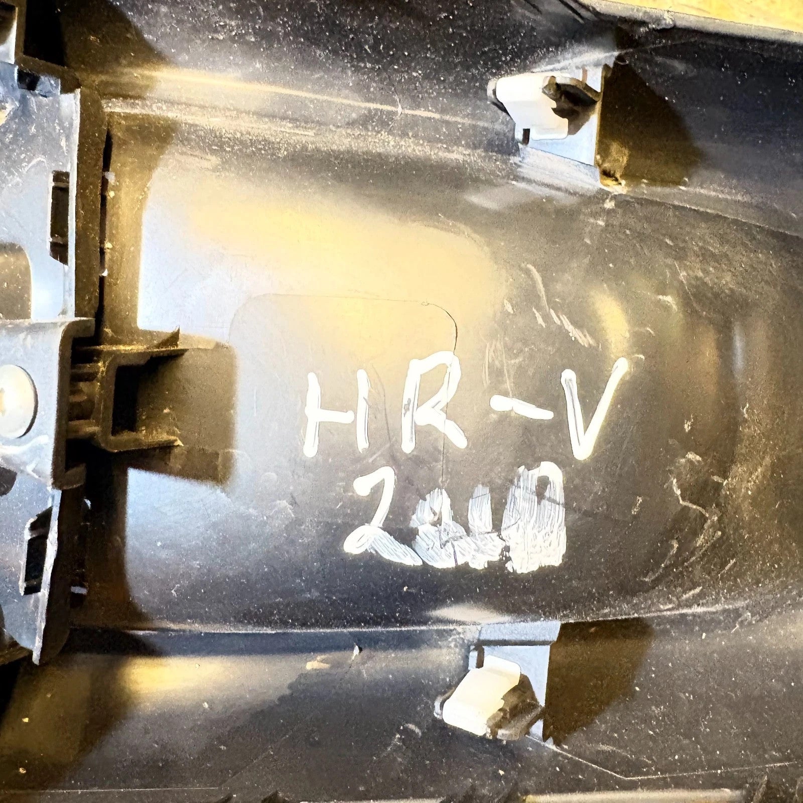 Honda HR-V 2015-2022 Rear Centre Console Trim 12V Power Outlet Cover T10266
