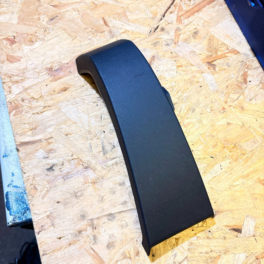 Trim Cover Console Left Front Mitsubishi Lancer 2010