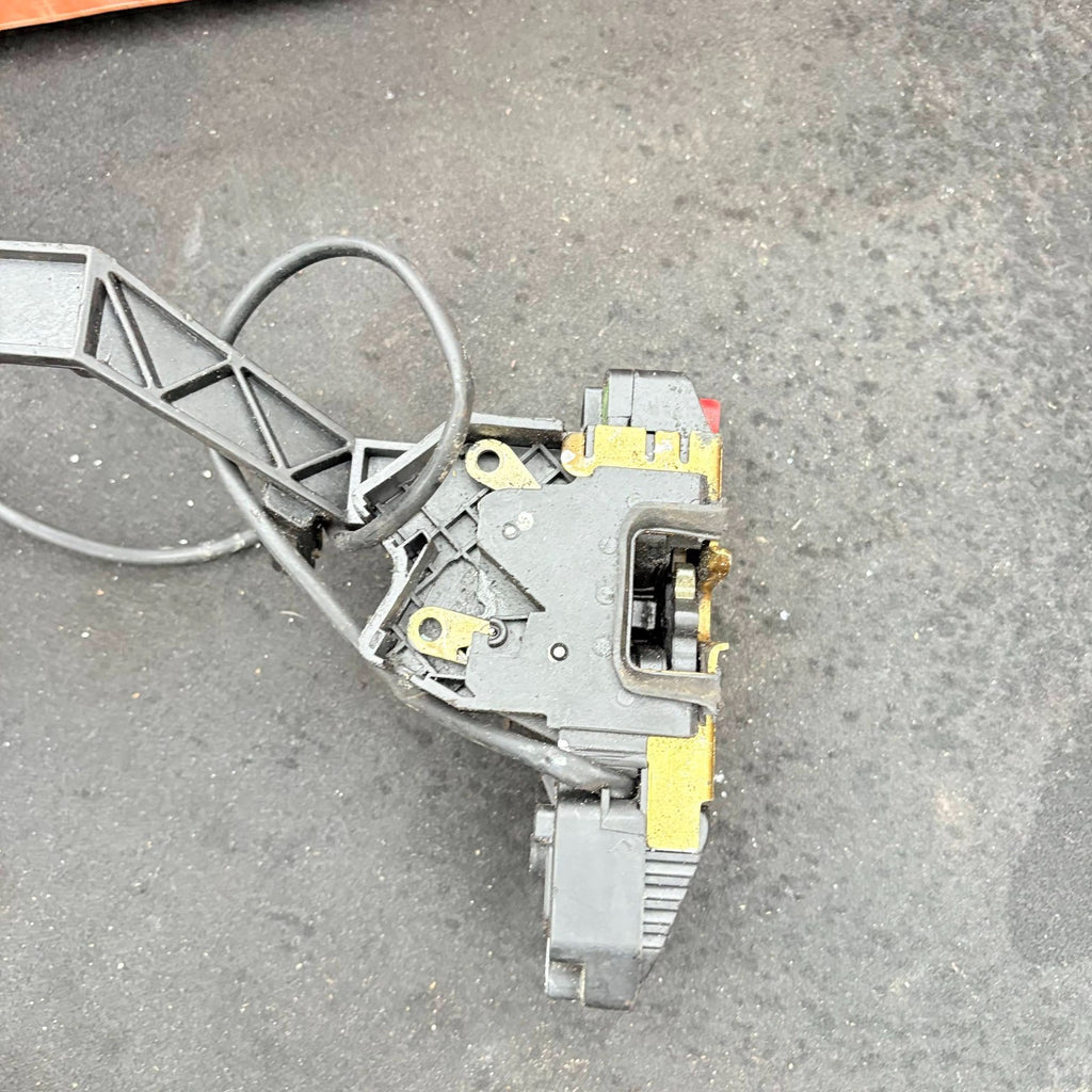 PROTON GEN 2 2009 NEARSIDE PASSENGER REAR LEFT SIDE DOOR LOCK CATCH MECHANISM