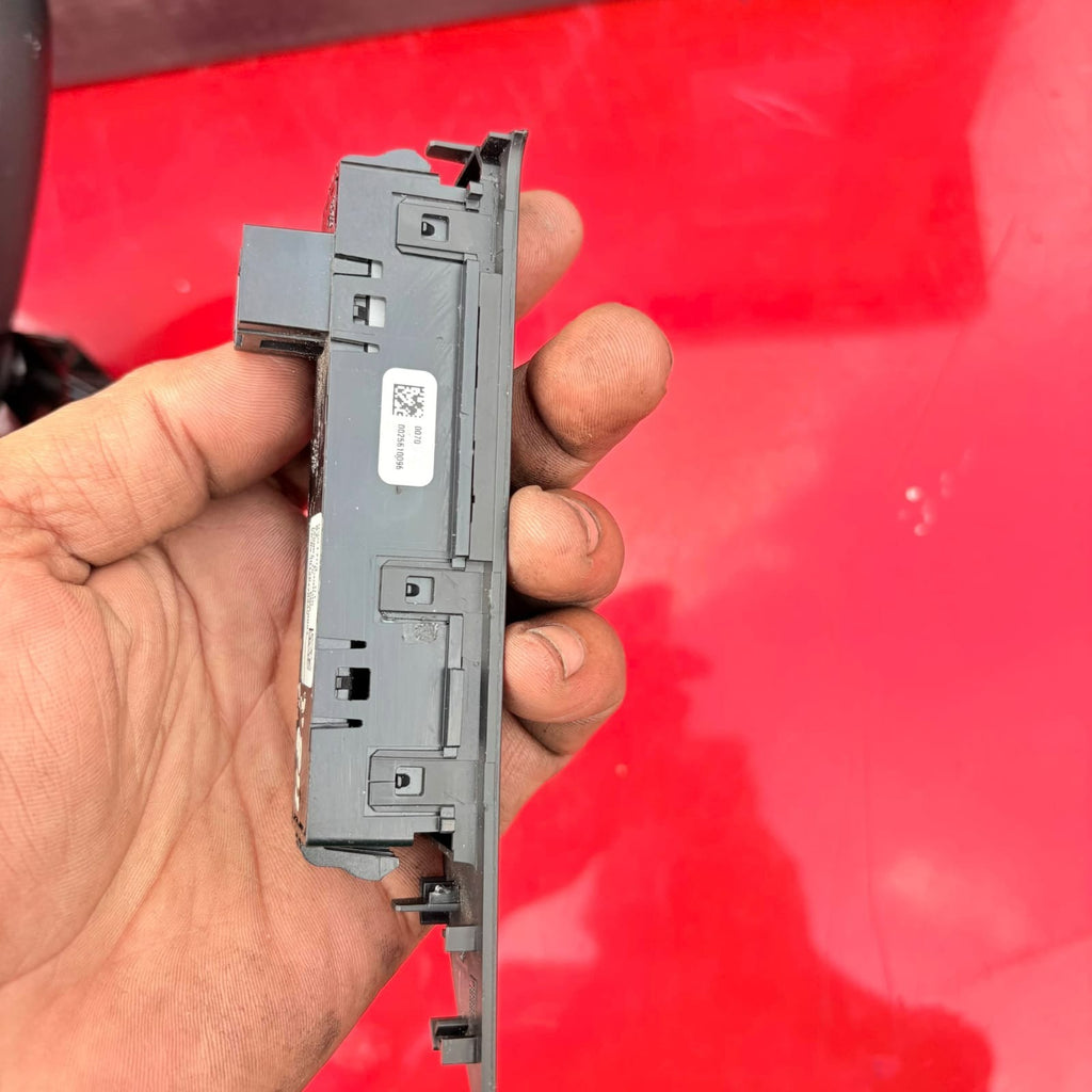 BMW 1 Series Traction Sports/ECO Pro Switch 9391704-01 2019 F20