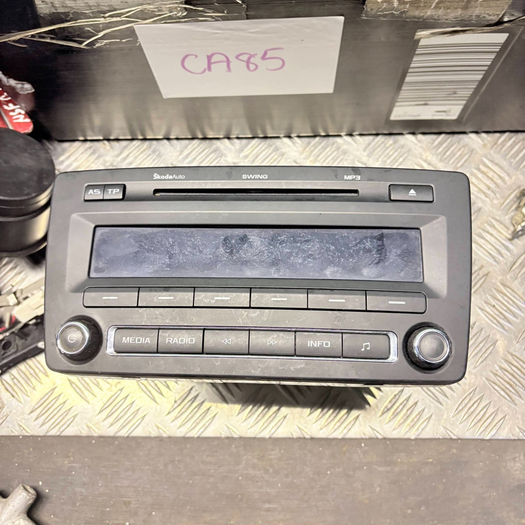 Skoda Octavia 2012 Music Radio CD Player Main Unit 1Z0035161M