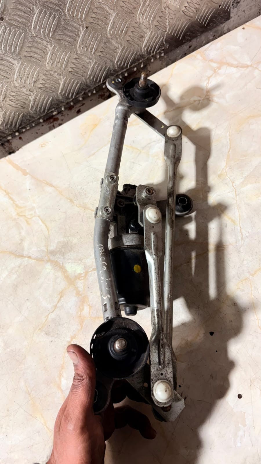 K6230 BMW WIPER MOTOR WITH LINKAGE 6978263-01 2013