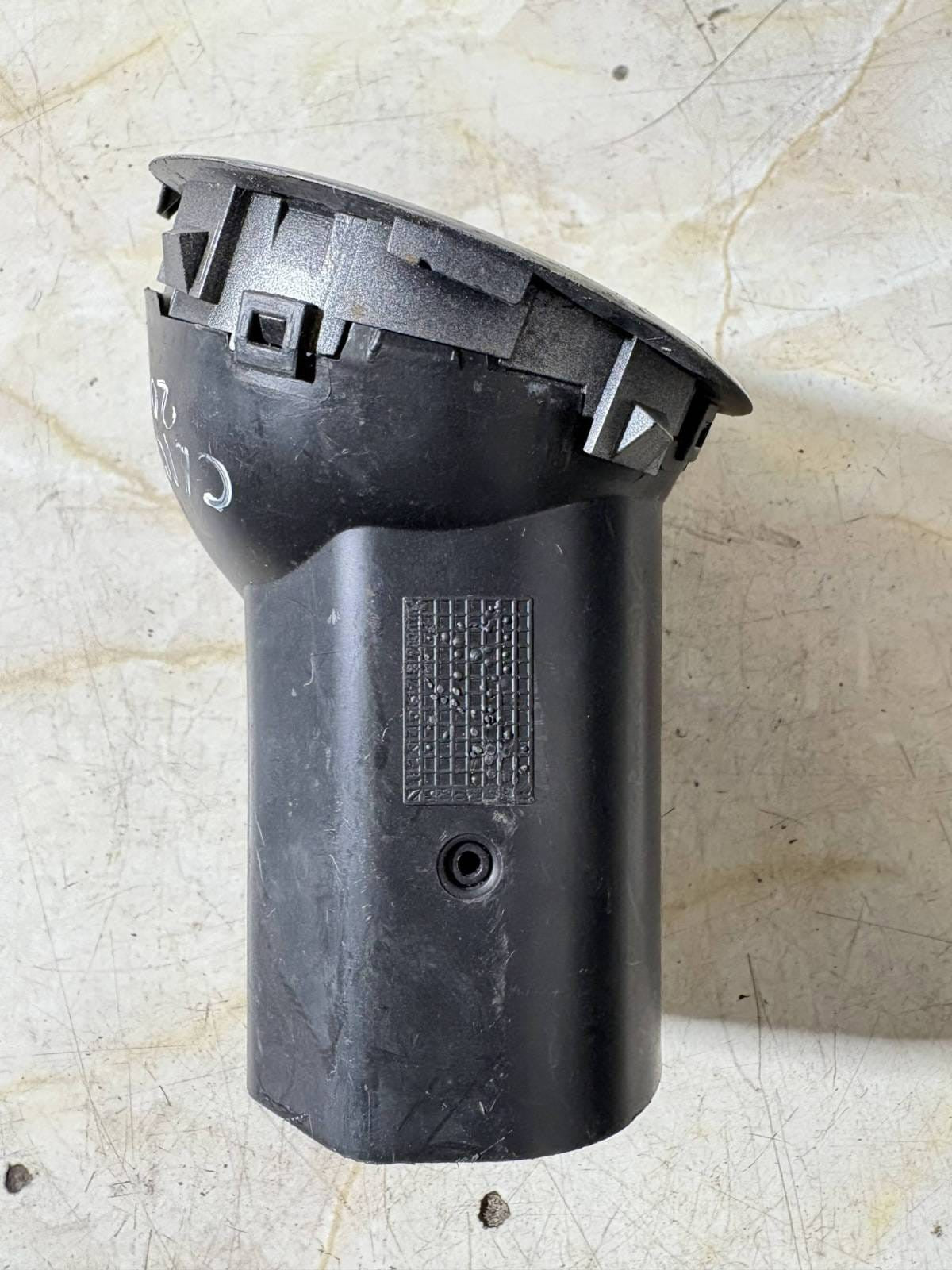 Renault Clio Mk3 2005-2012 OSF Driver Right Dashboard Air Vent 220410AN