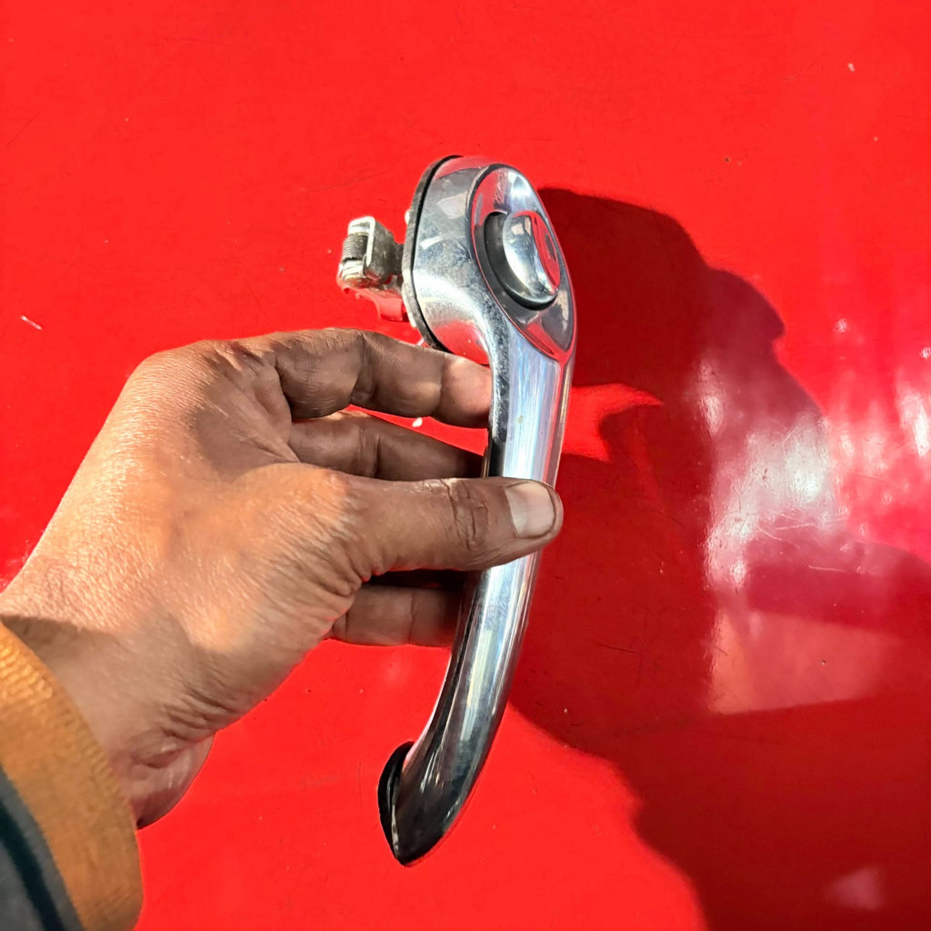 Chrysler PT CRUISER S-328RM Drivers Right Front Exterior Door Handle 01-10