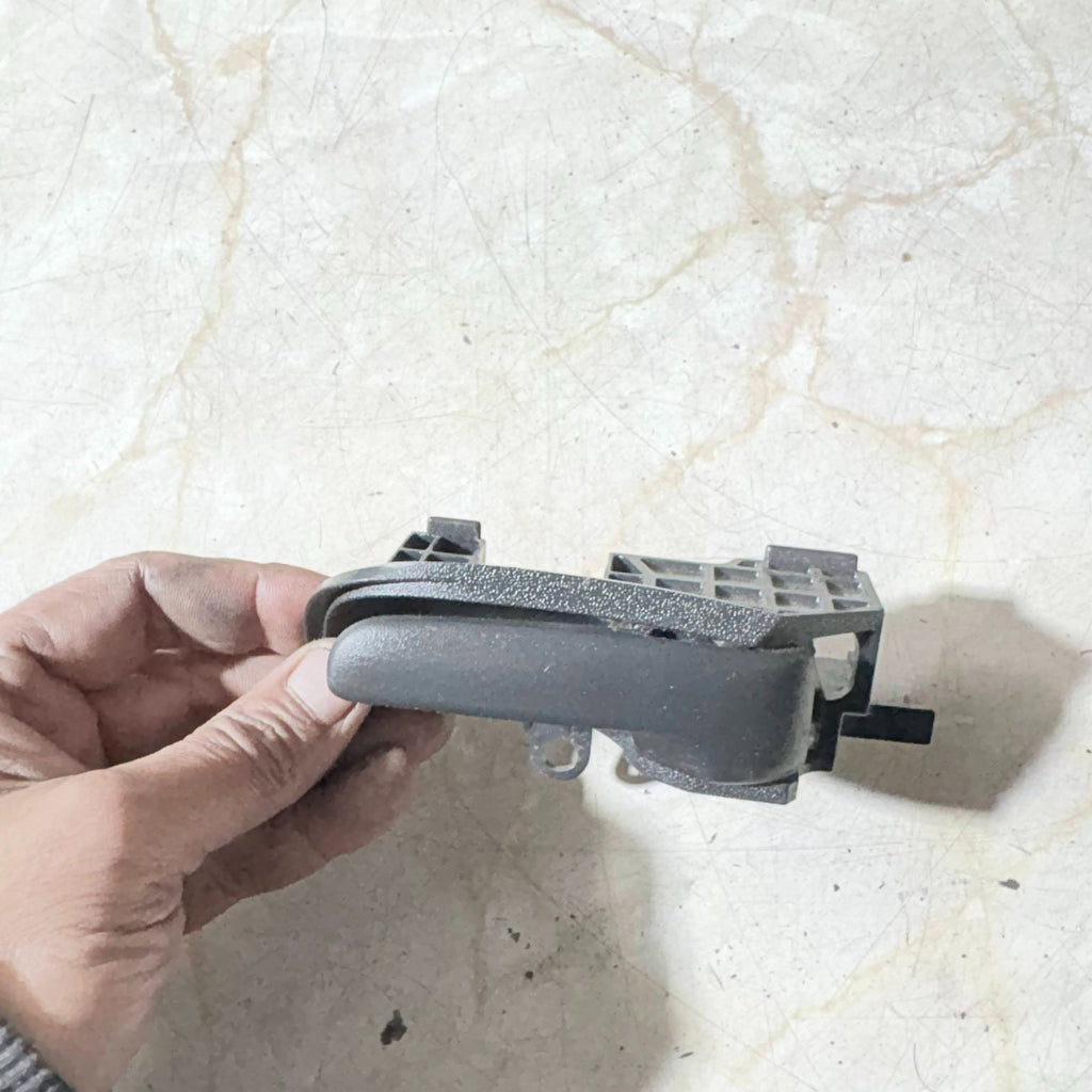 Interior Front Left Passenger Side Interior Door Handle for Peugeot 107 2014