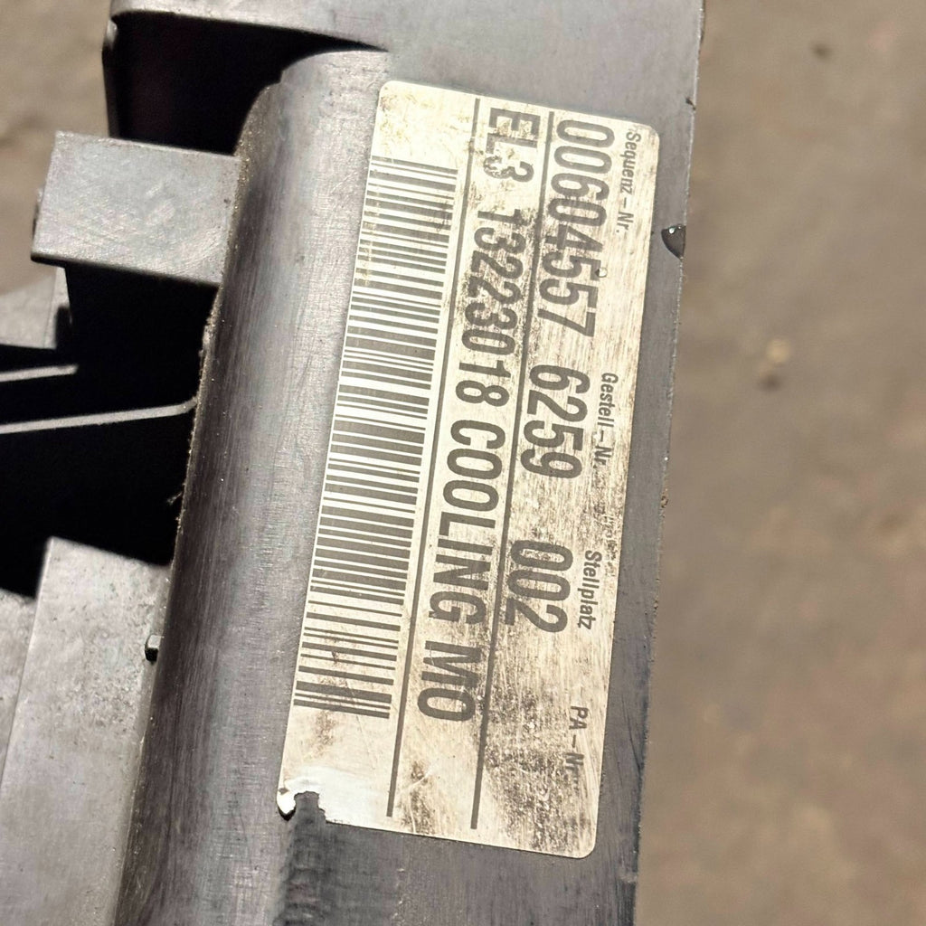 2011 VAUXHALL INSIGNIA ENGINE COOLING RADIATOR FAN P0270003