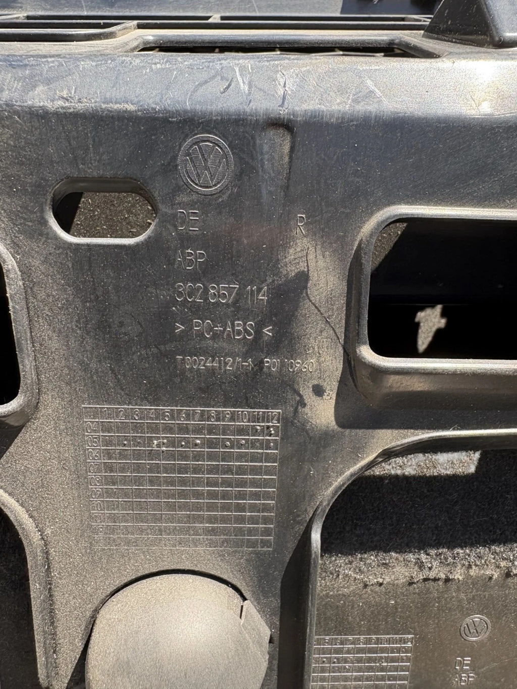 VOLKSWAGEN PASSAT B6 3C Glove Box 3C2857101F