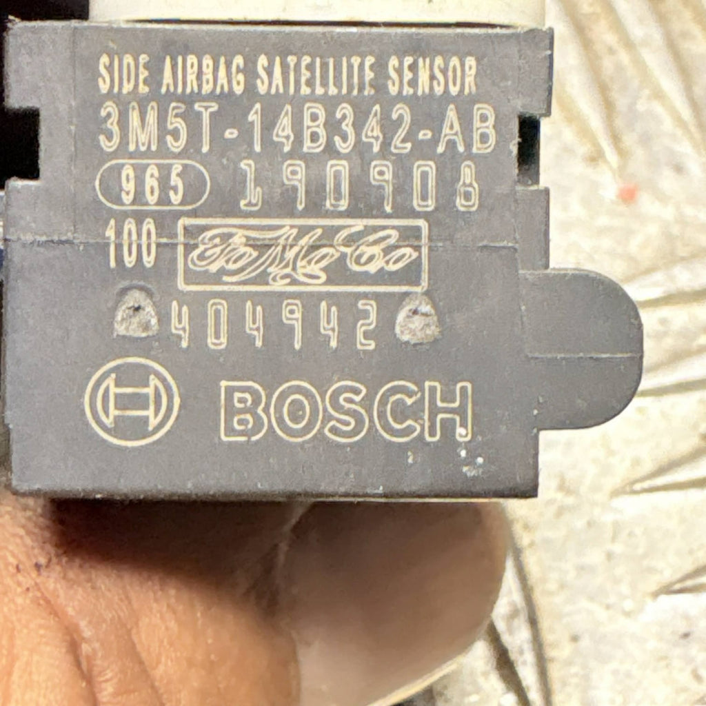 Freelander 2 Crash Impact Satellite Sensor SRS 3M5T-14B342-AB Land Rover 2010