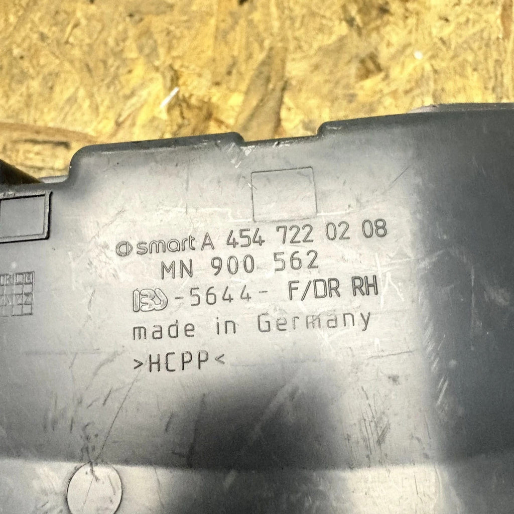 Smart Forfour W454 2004-2006 Front Right Door Hinge Cover Trim A4547220208