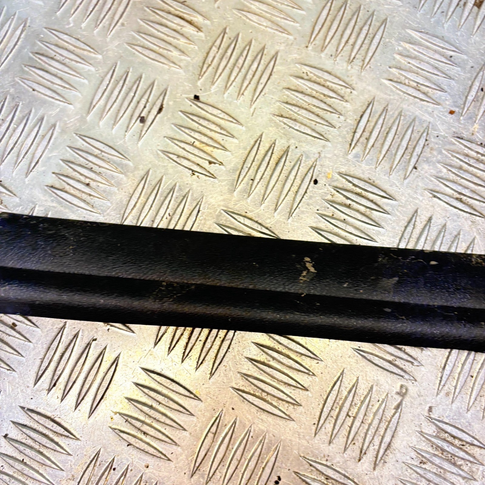 06-12 Honda Civic 84211-SMG-E Driver Right Rear Floor Carpet Trim Door Step