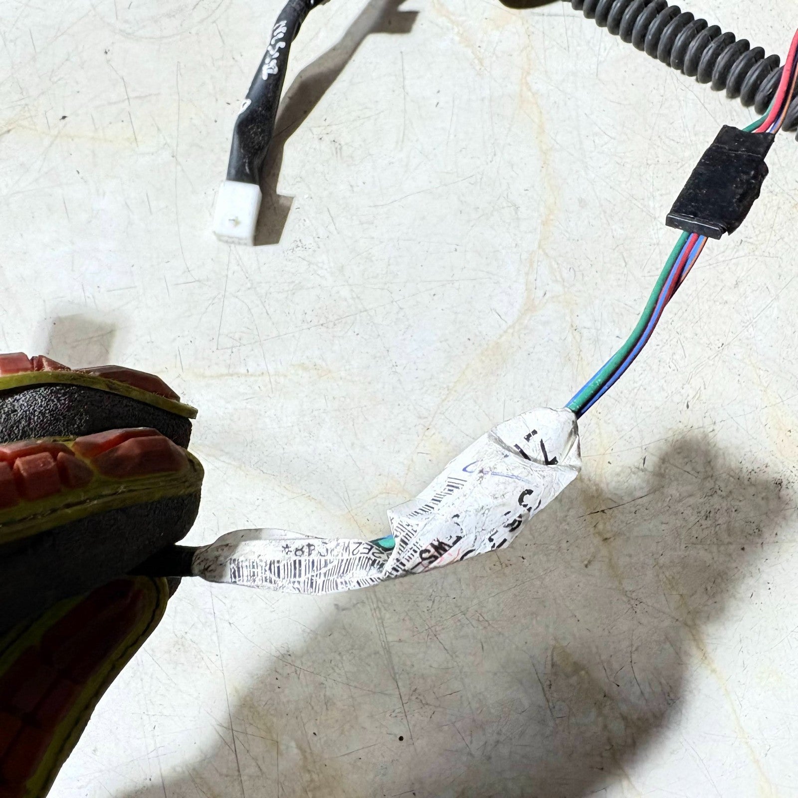 VAUXHALL AGILA MK2 2008-2014 DOOR WIRING LOOM REAR PASSENGER SIDE