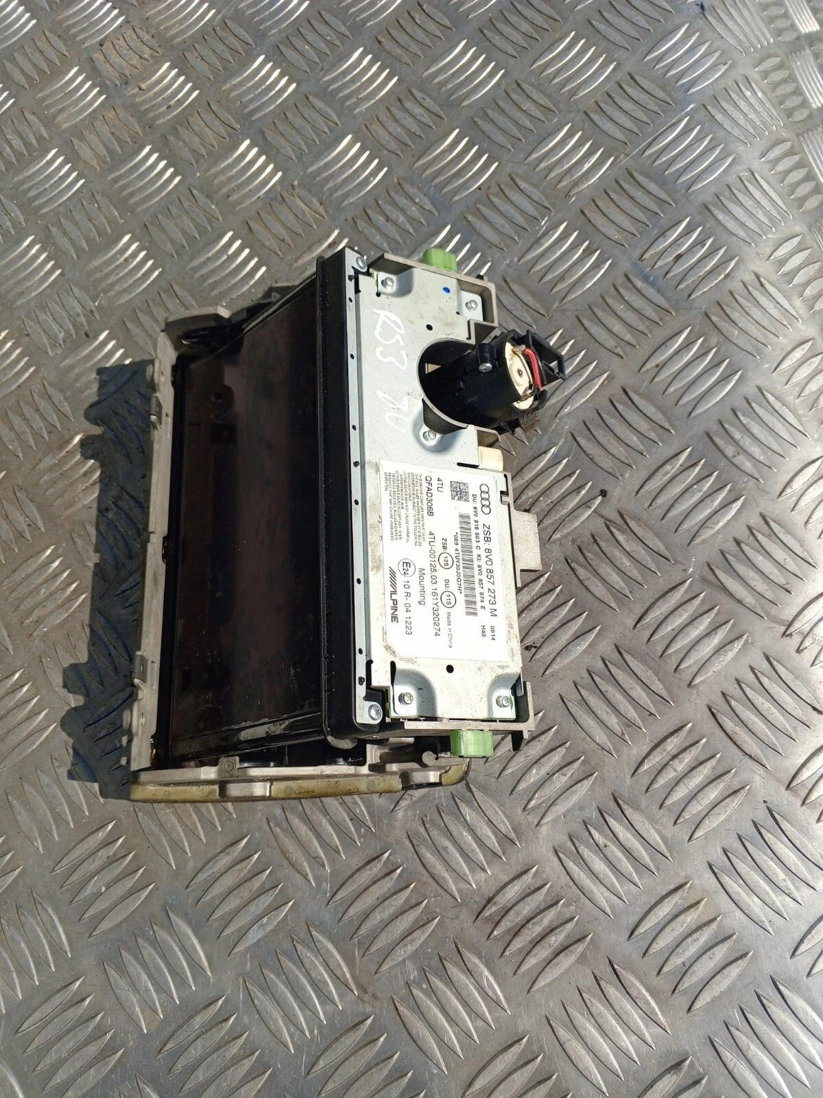 AUDI A3 8V ALPINE CENTRAL INFORMATION DISPLAY SCREEN 8V0857273M