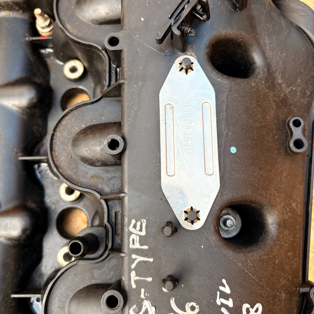 Jaguar S-type 2000-2008 Rocker Engine Cover