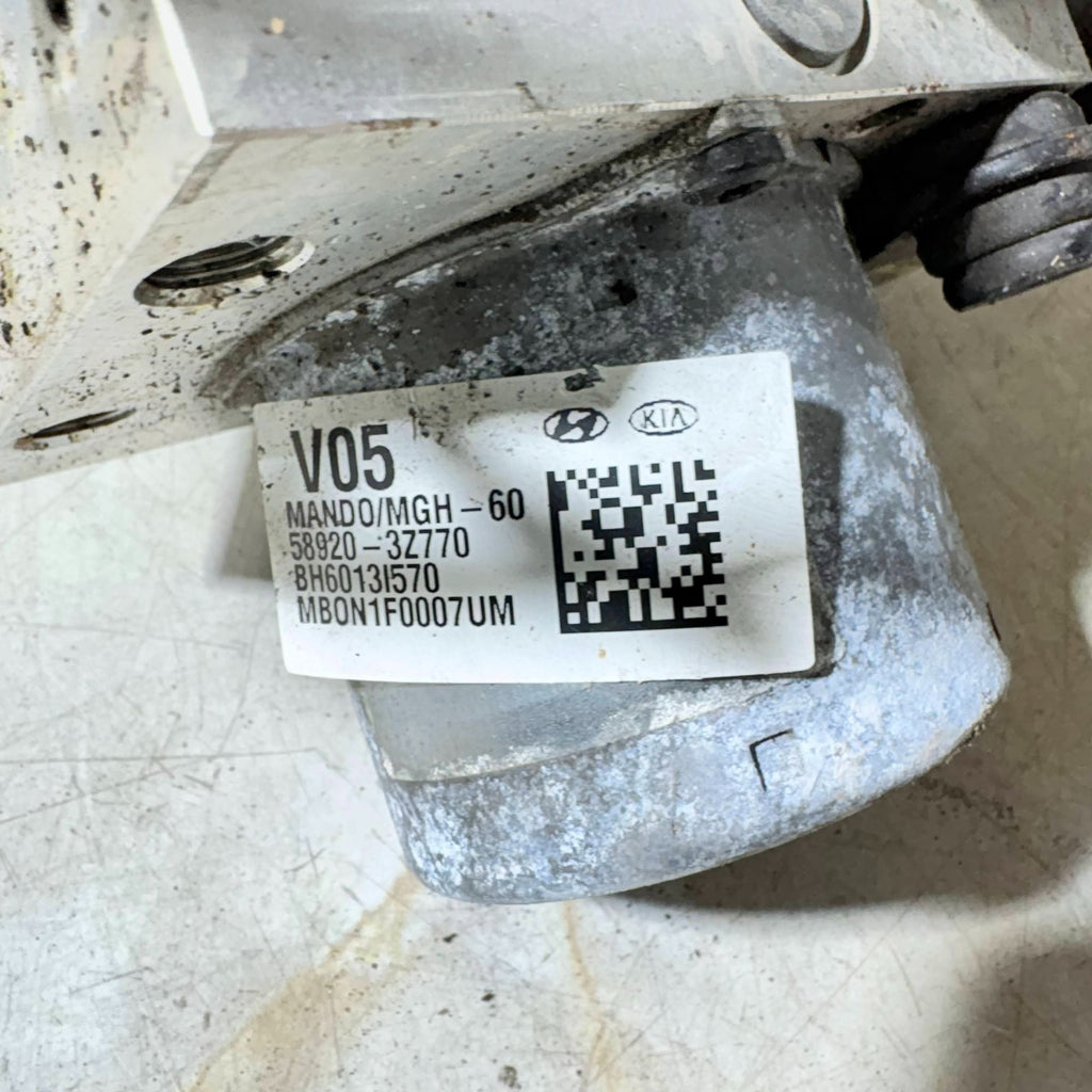 2011-2019 Hyundai I40 Abs Pump/Modulator 58920-3z770