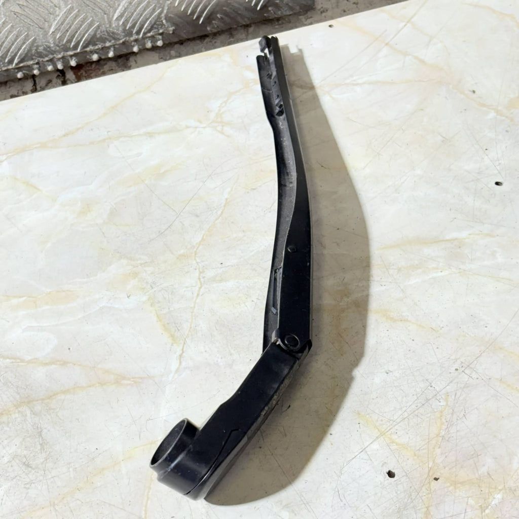 4E1955407C LEFTFRONT WINDSHIELD WIPER ARM/17426053 FOR AUDI A84E2 4.2 QUAT2008
