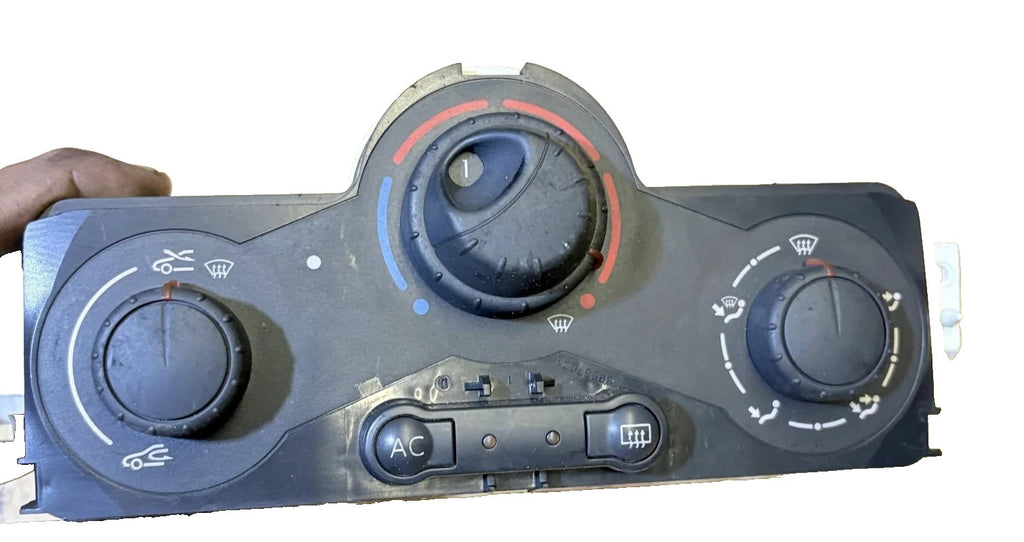 RENAULT MEGANE MK2 HEATER CONTROL PANEL 69420001 C564