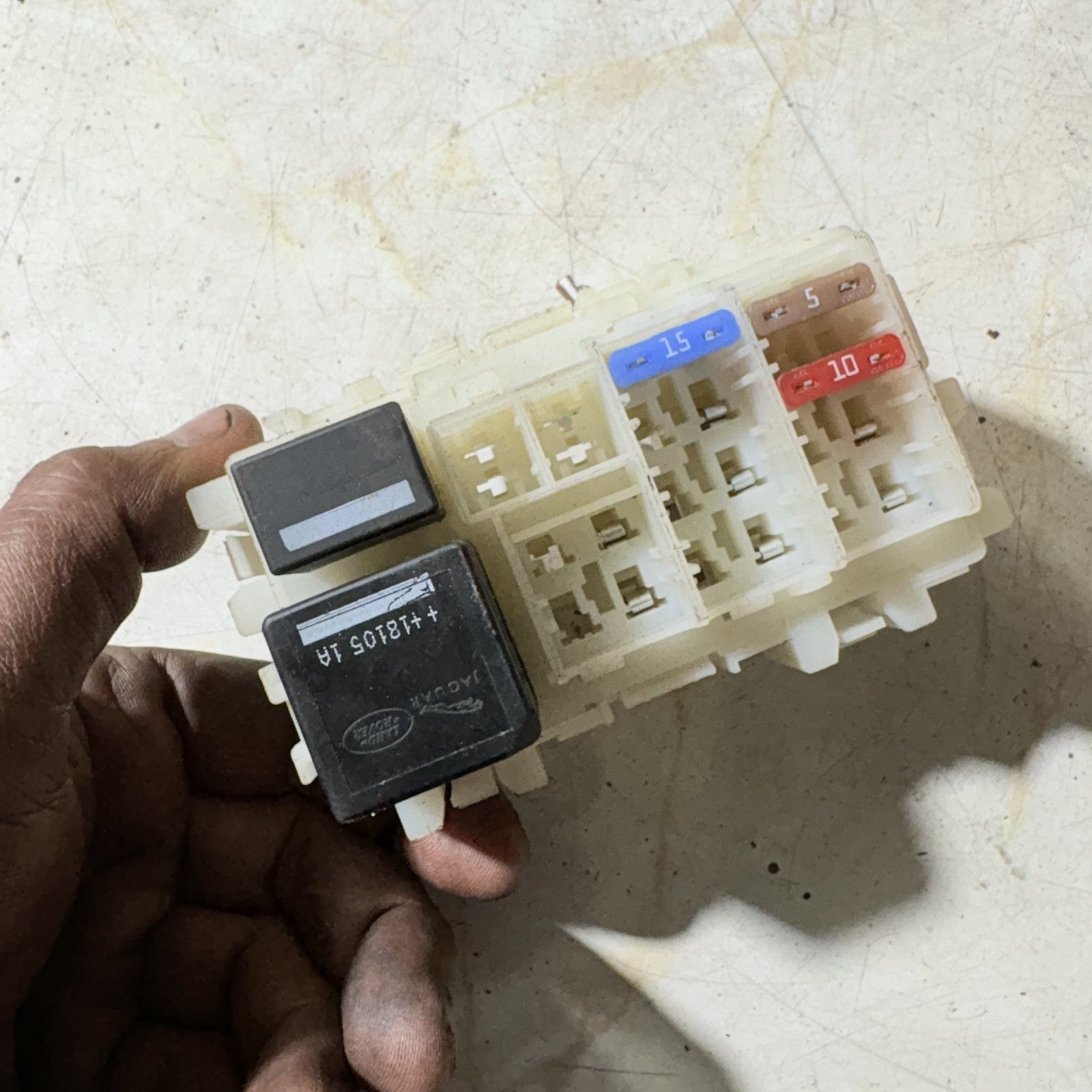 2007 Land Rover Freelander 2 LR2 L359 Fuse Box Relay Block Junction Unit