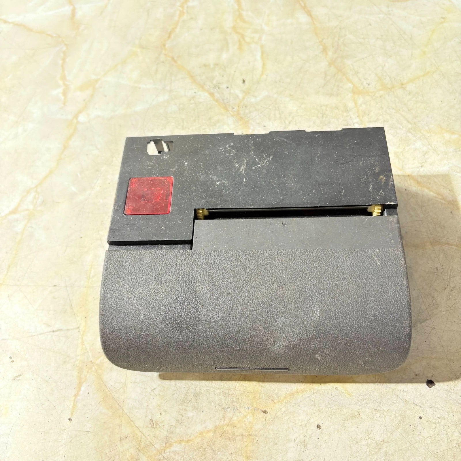 Audi TT Mk1 8N 98-06 Centre Console Ashtray 12V Power Socket Black 8N0857951